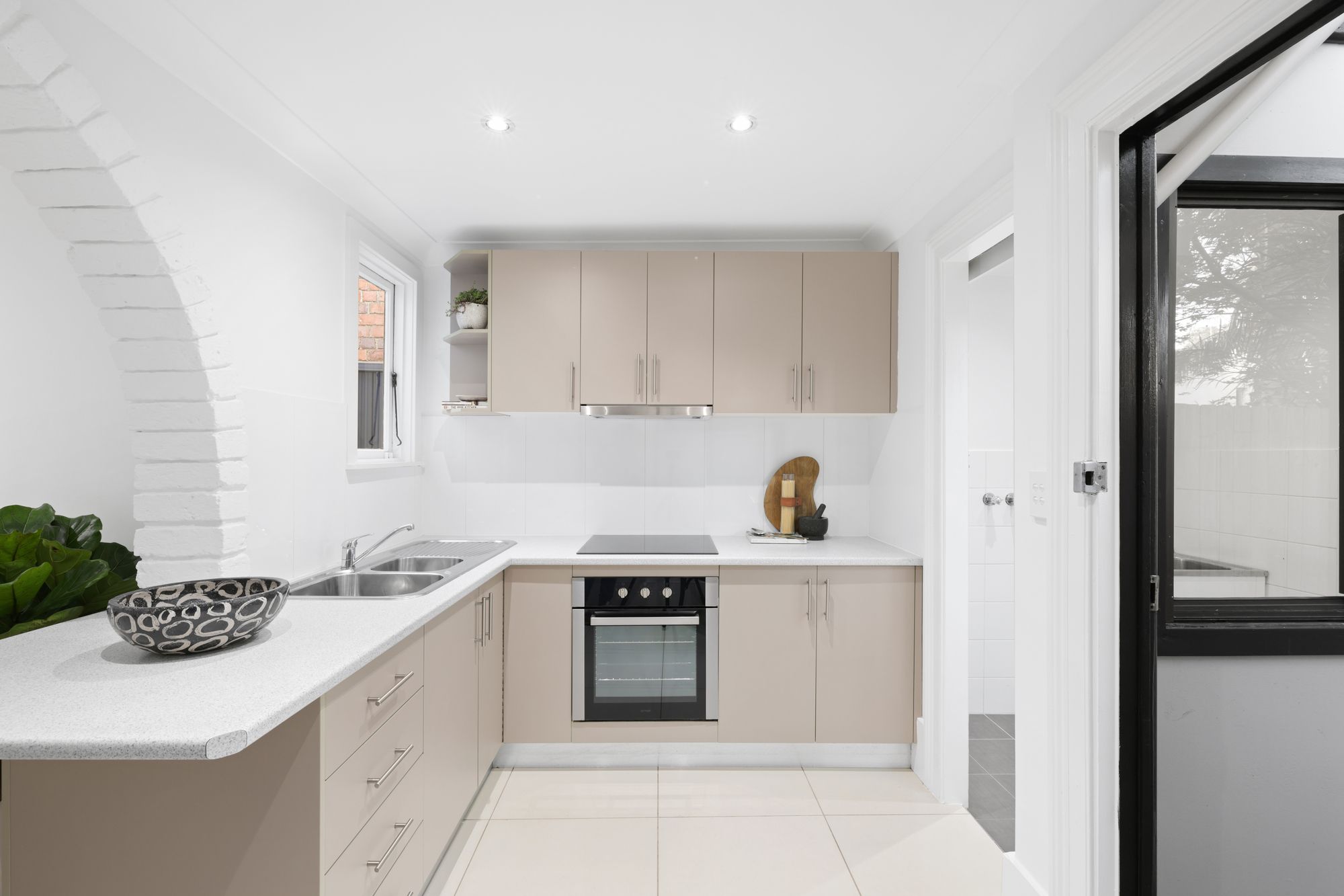 98 Simmons Street, Enmore, NSW 2042