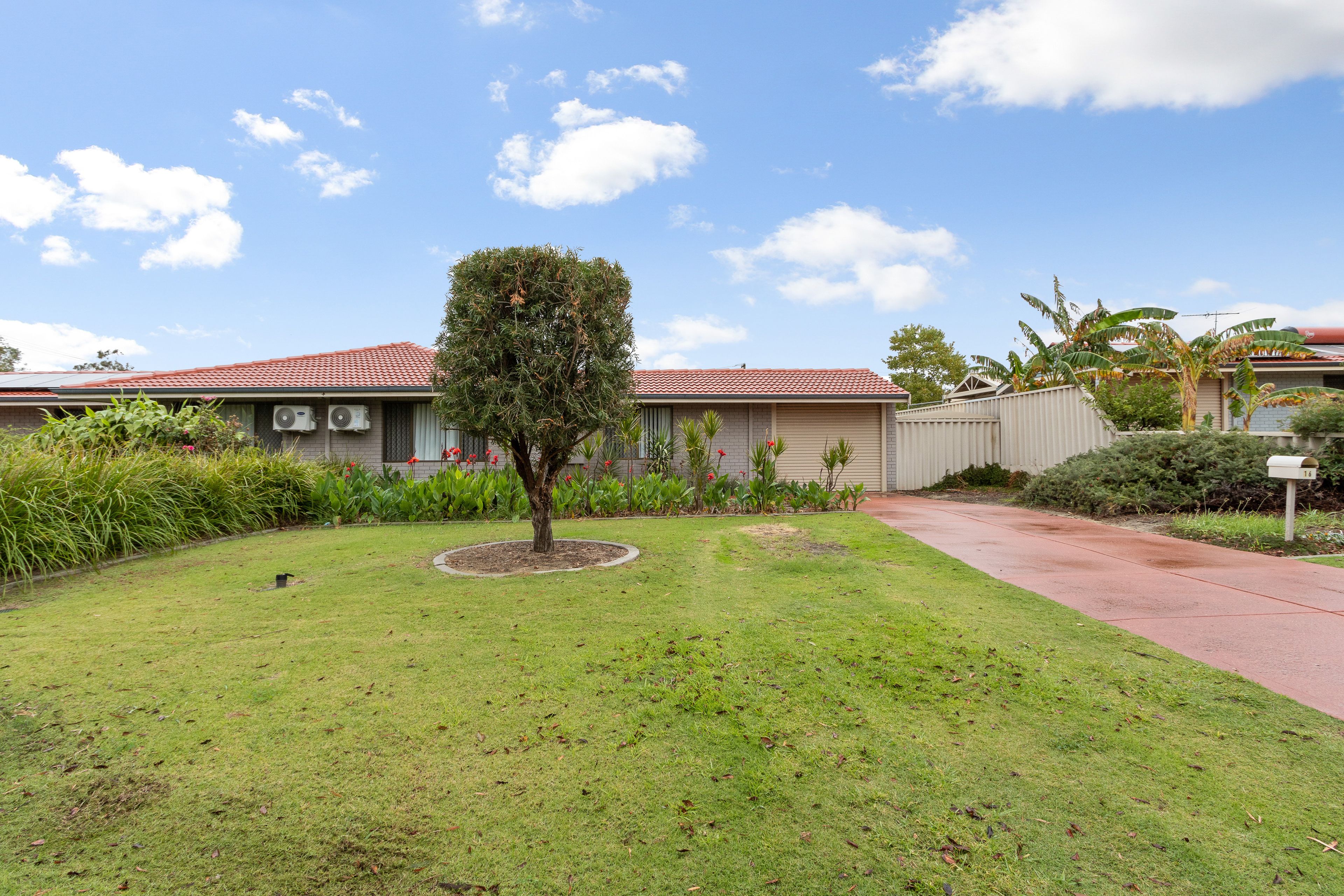 16 Coniston Way, Balga, WA 6061