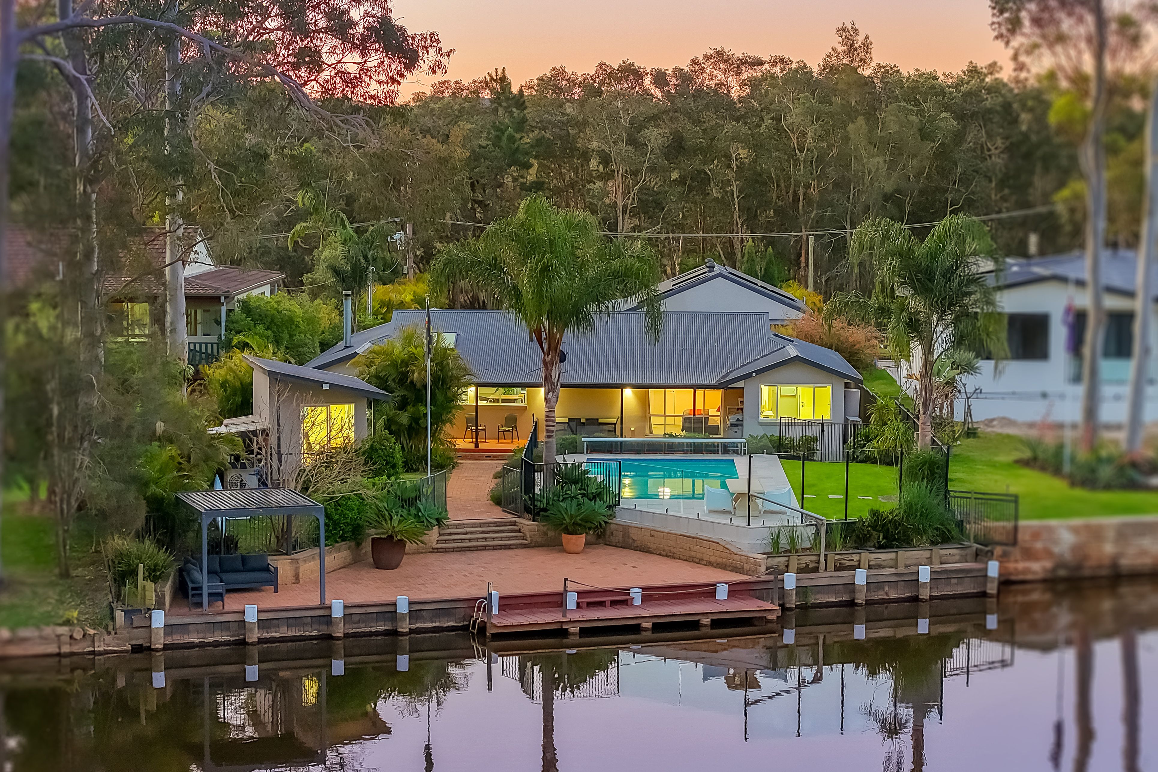 16 Golding Grove , Wyong NSW 2259