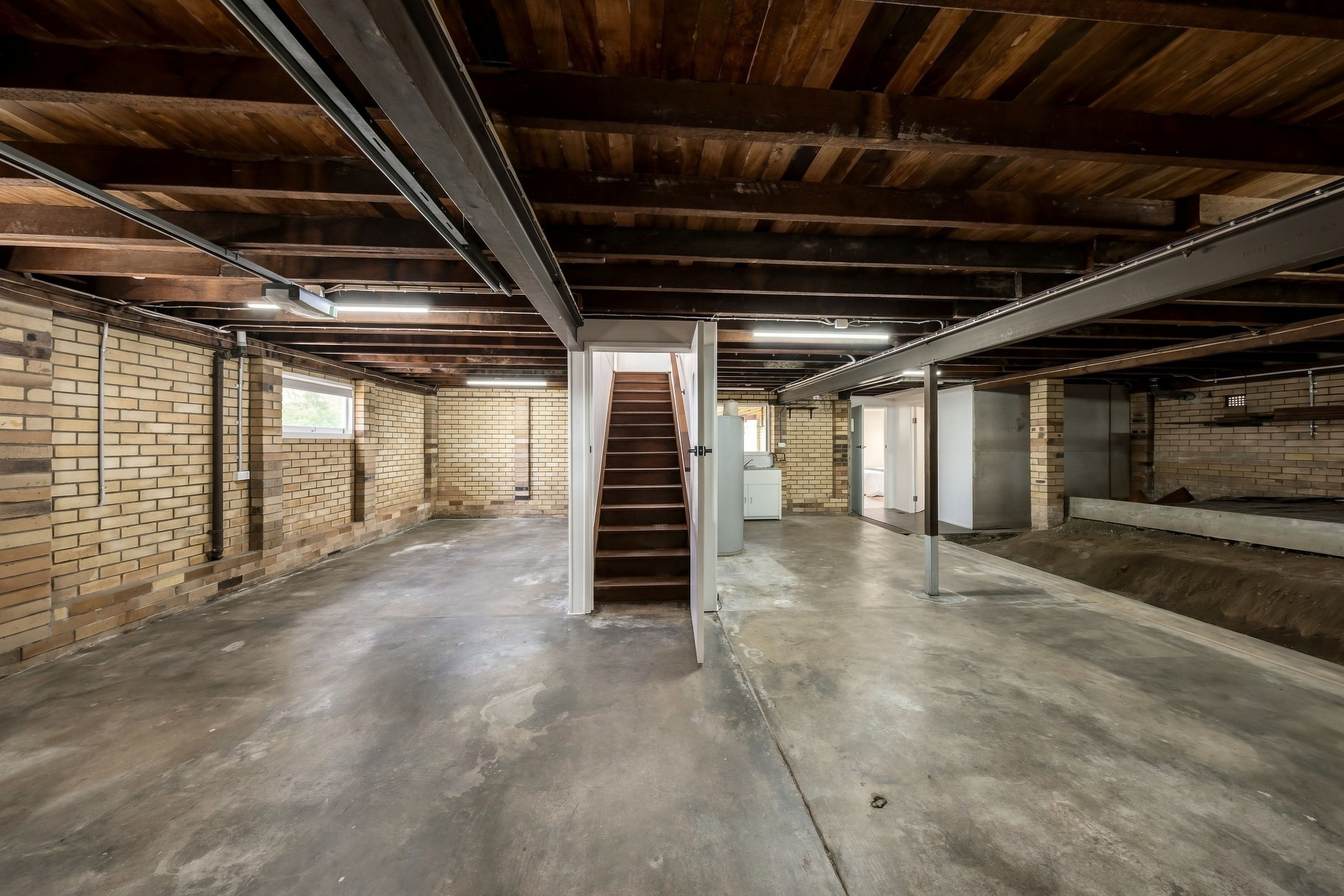 4 Beetaloo Street — photo 17 of 24