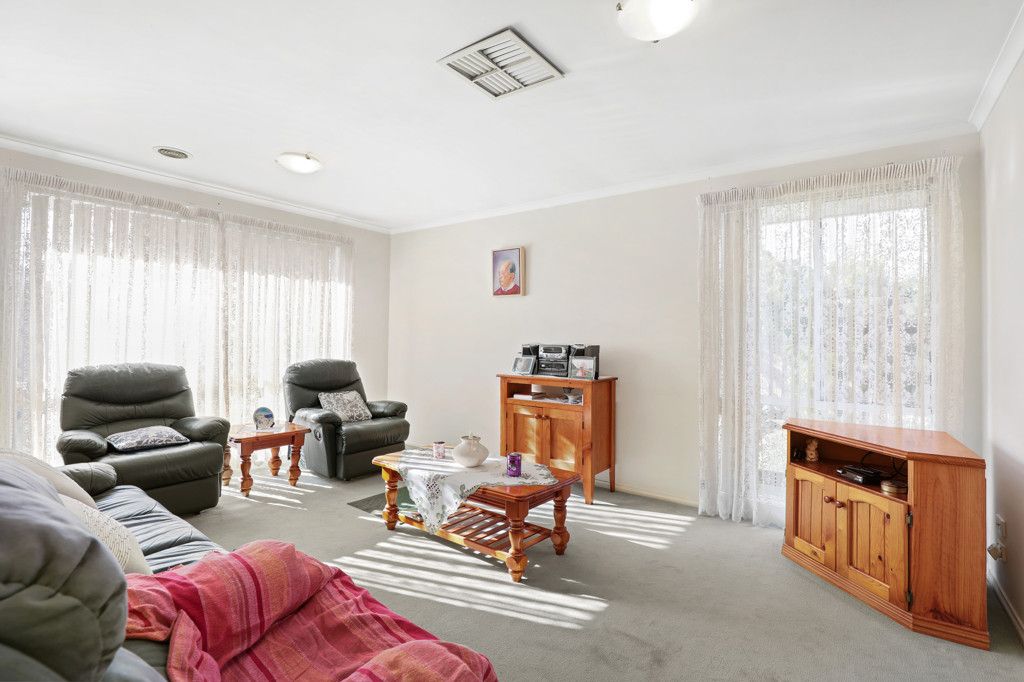 25 Pickering Close, Hoppers Crossing, VIC 3029
