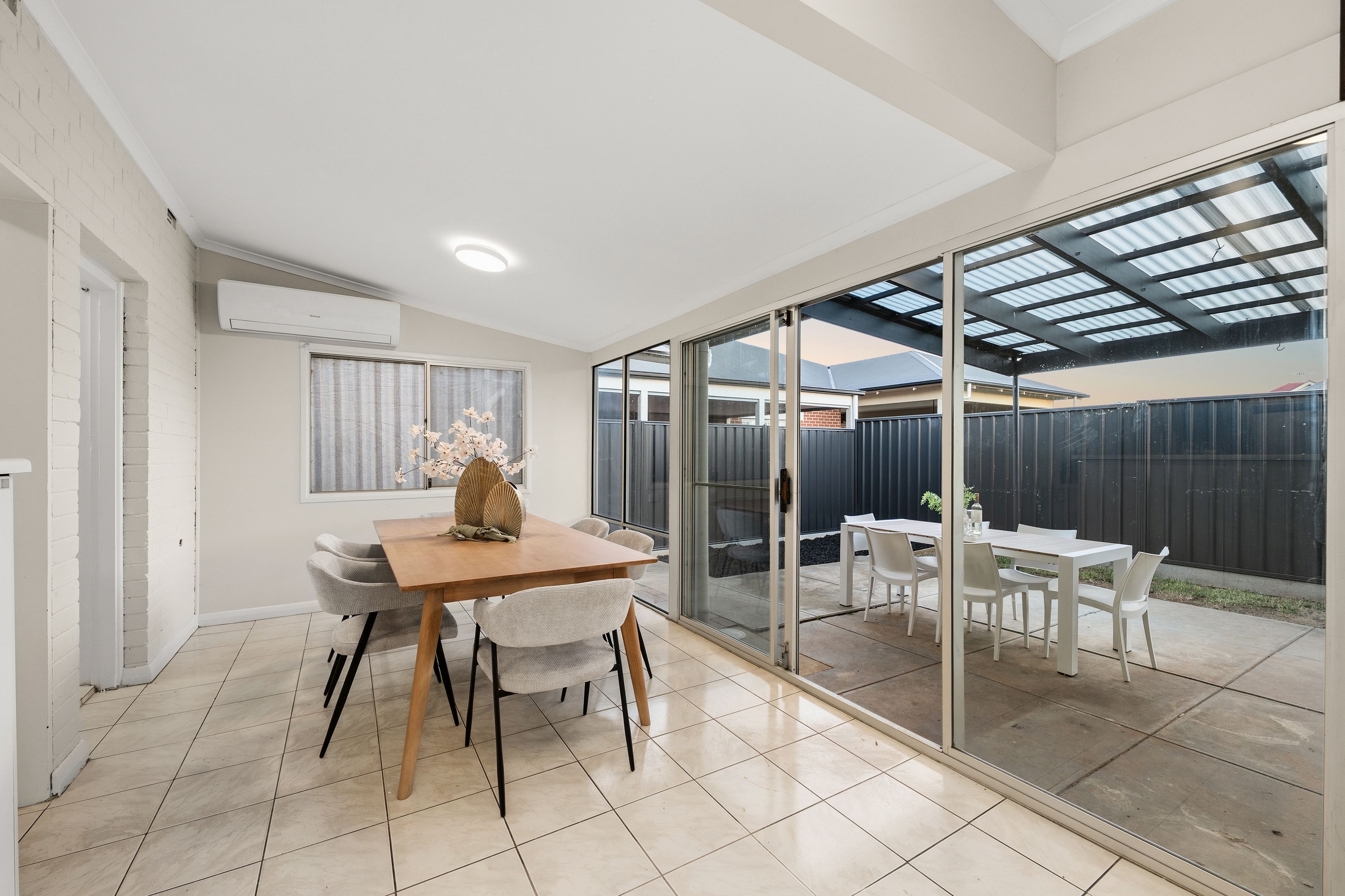 31 Glen Lossie Street — photo 6 of 21