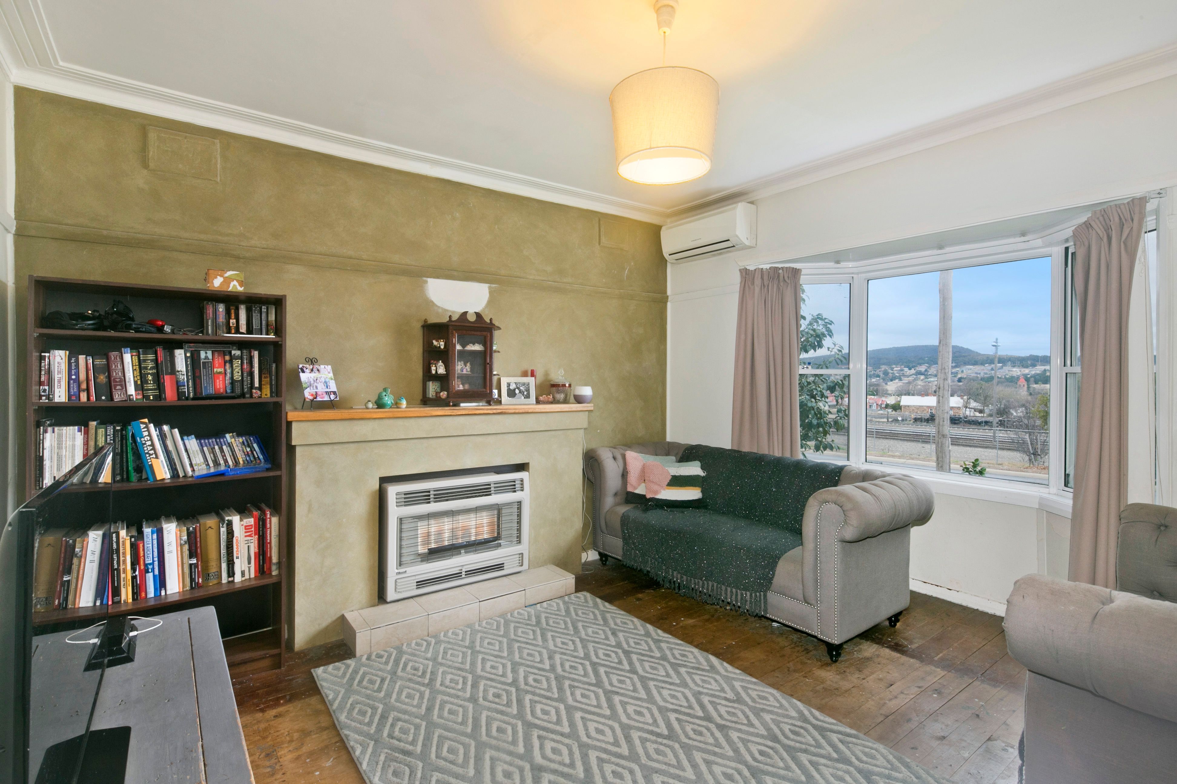 64 Sloane Street, Goulburn, NSW 2580