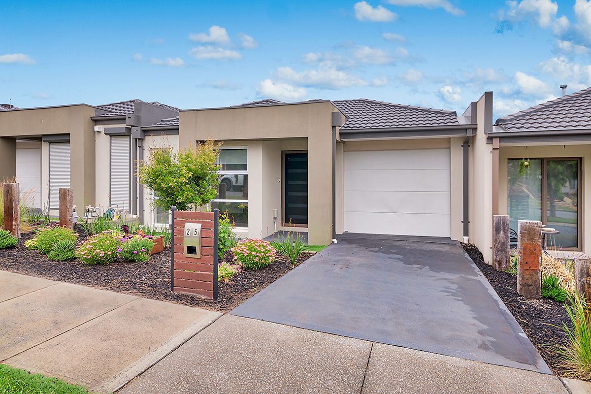 25 Royal St Georges Chase, Botanic Ridge, VIC 3977