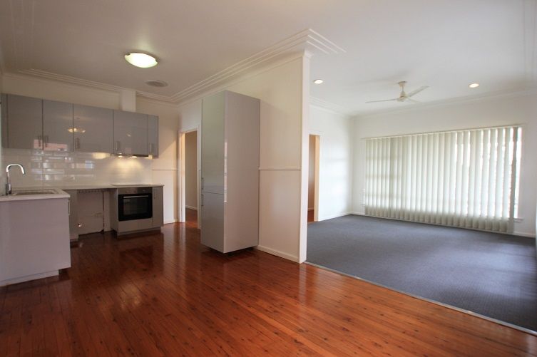 24 Mitchel Street, Campbelltown, NSW 2560