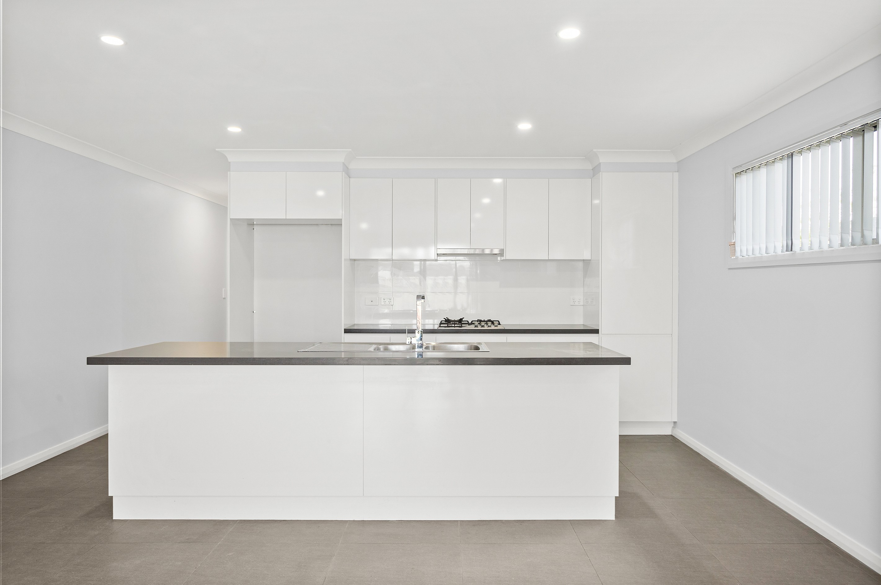 2/5 Harvey Street, Warilla, NSW 2528