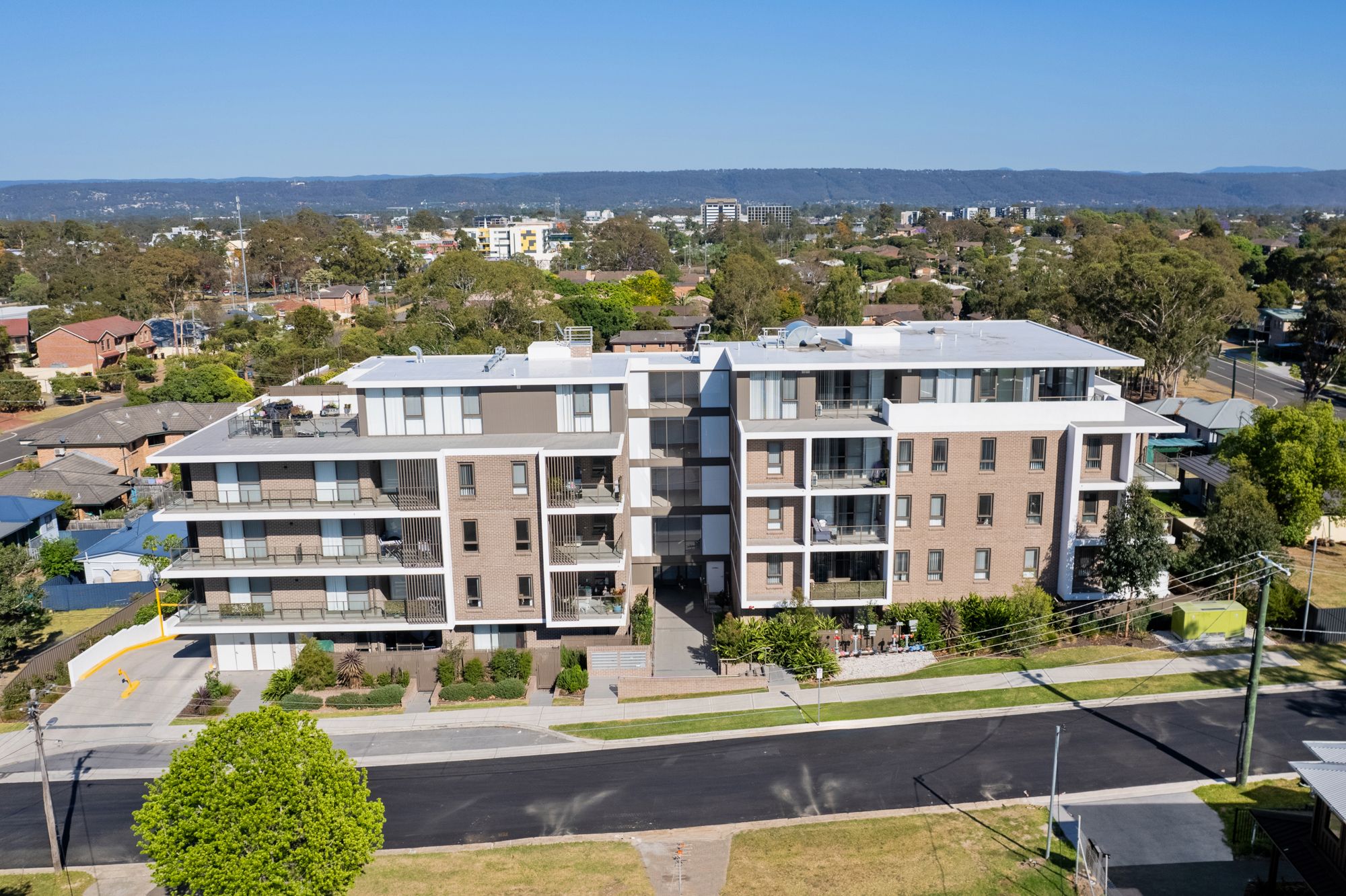 402/1 Markham Avenue, Penrith, NSW 2750