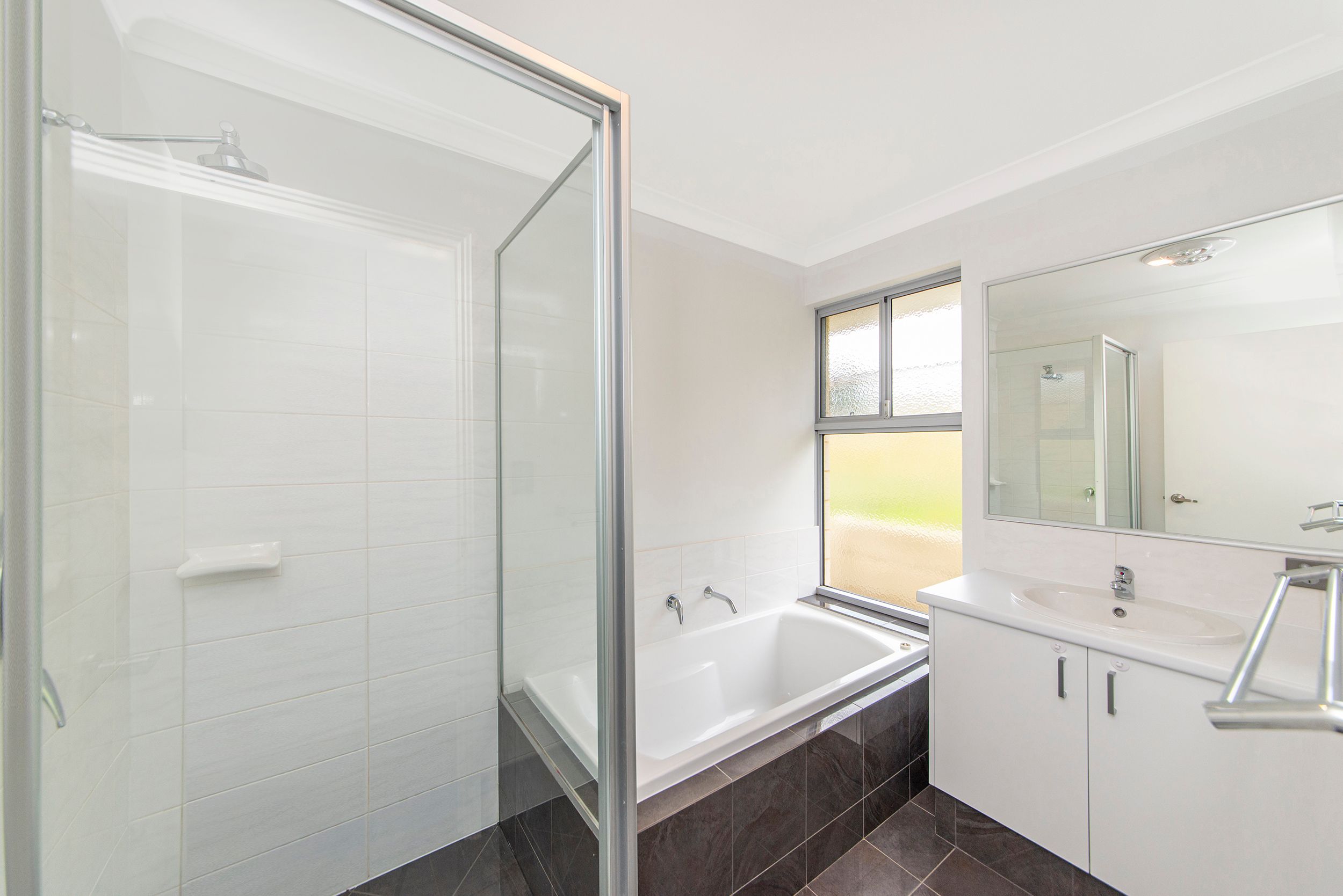 7 McAlpine Mews — photo 3 of 15