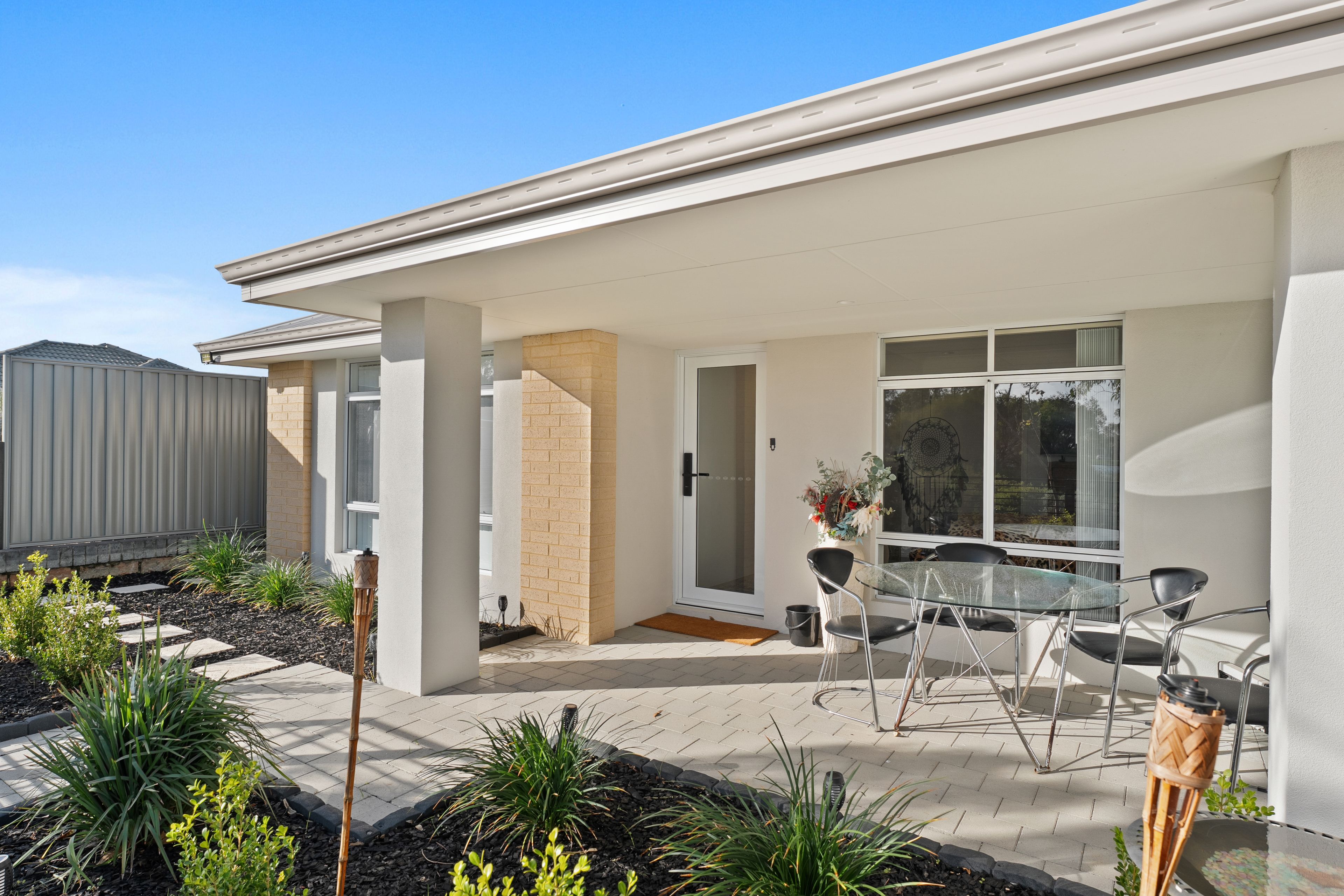 2 Bibra Way — photo 5 of 30