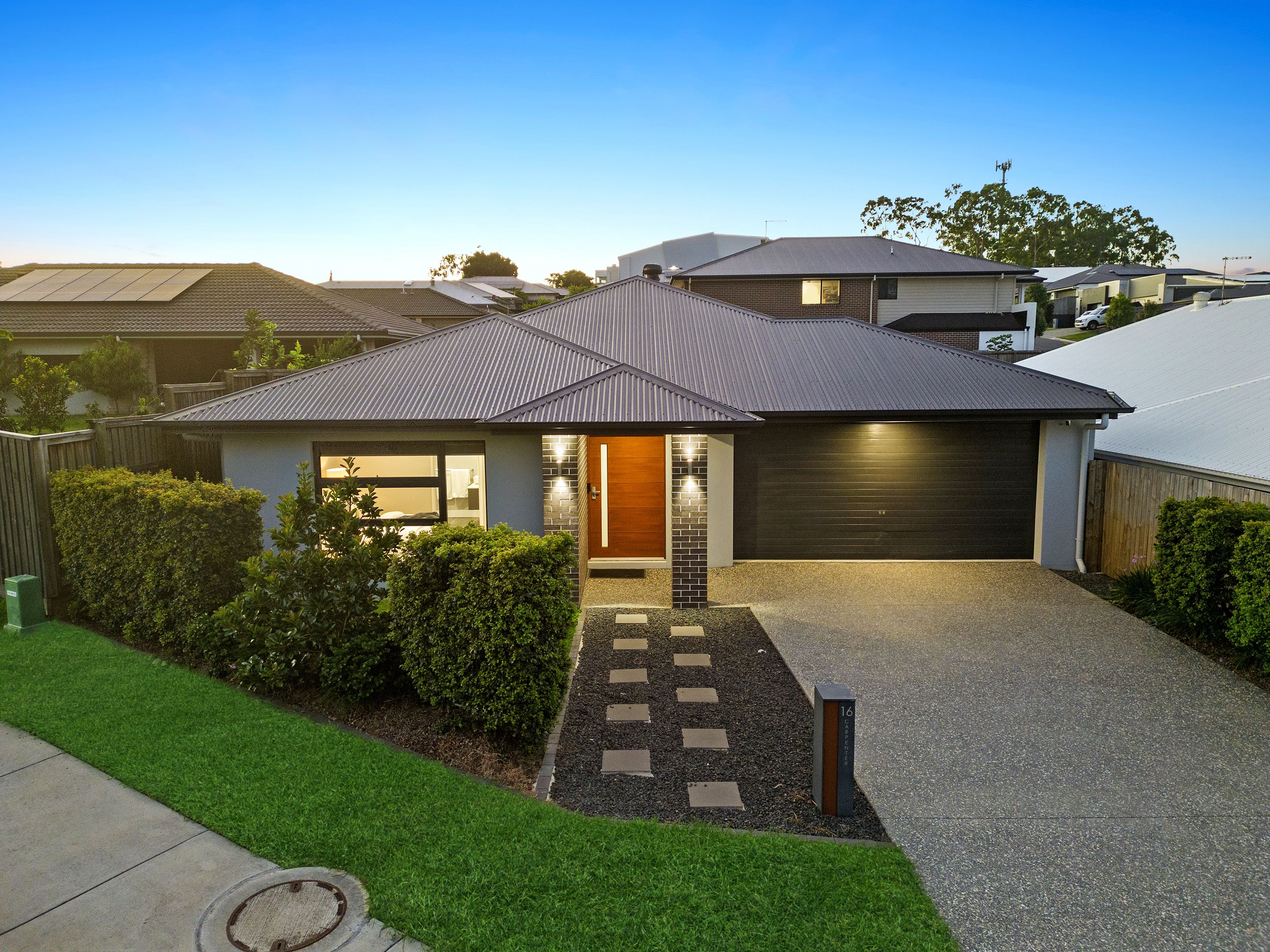 16 Carpenter Drive, Ripley, QLD 4306