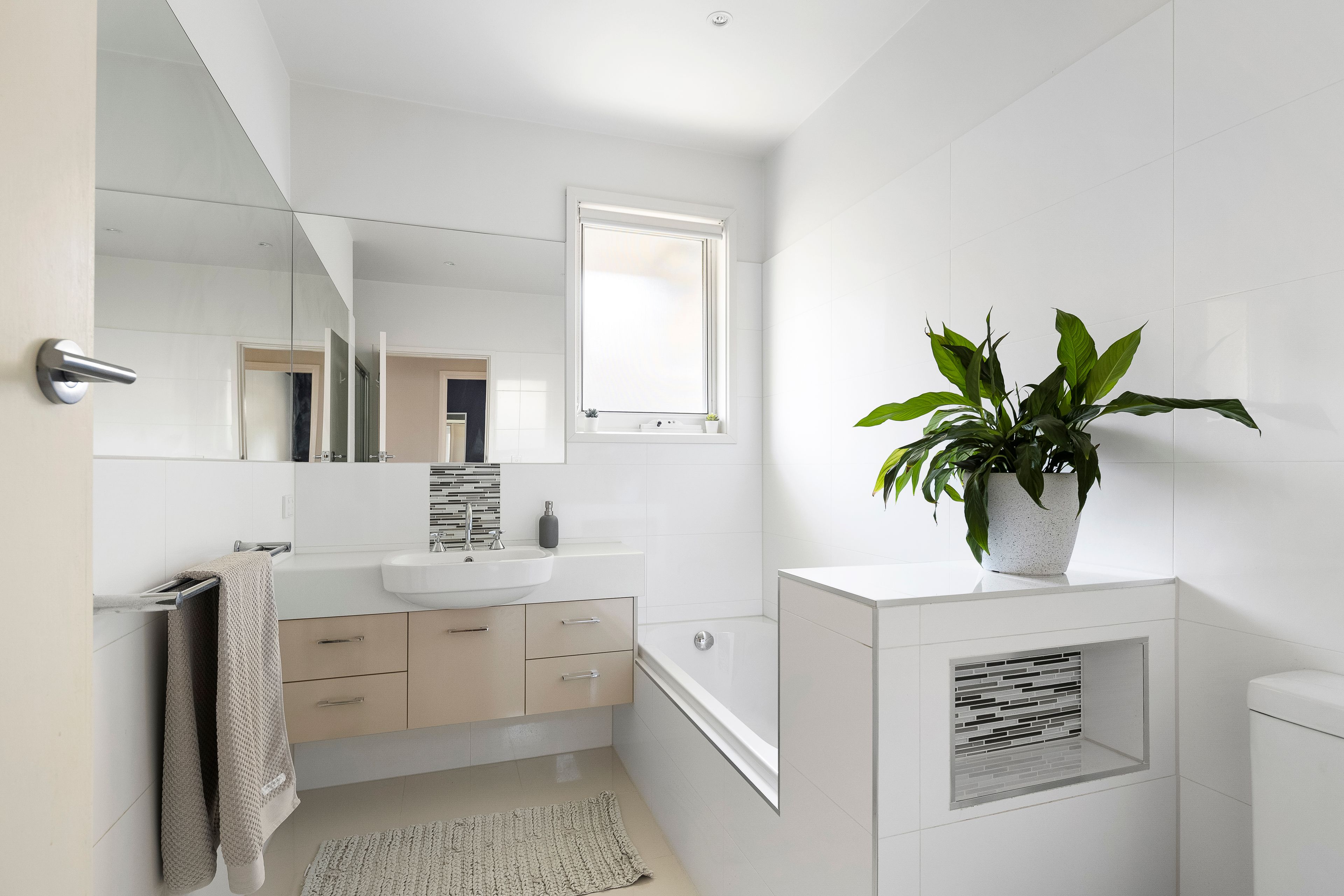 23 Towerhill Road — photo 10 of 14