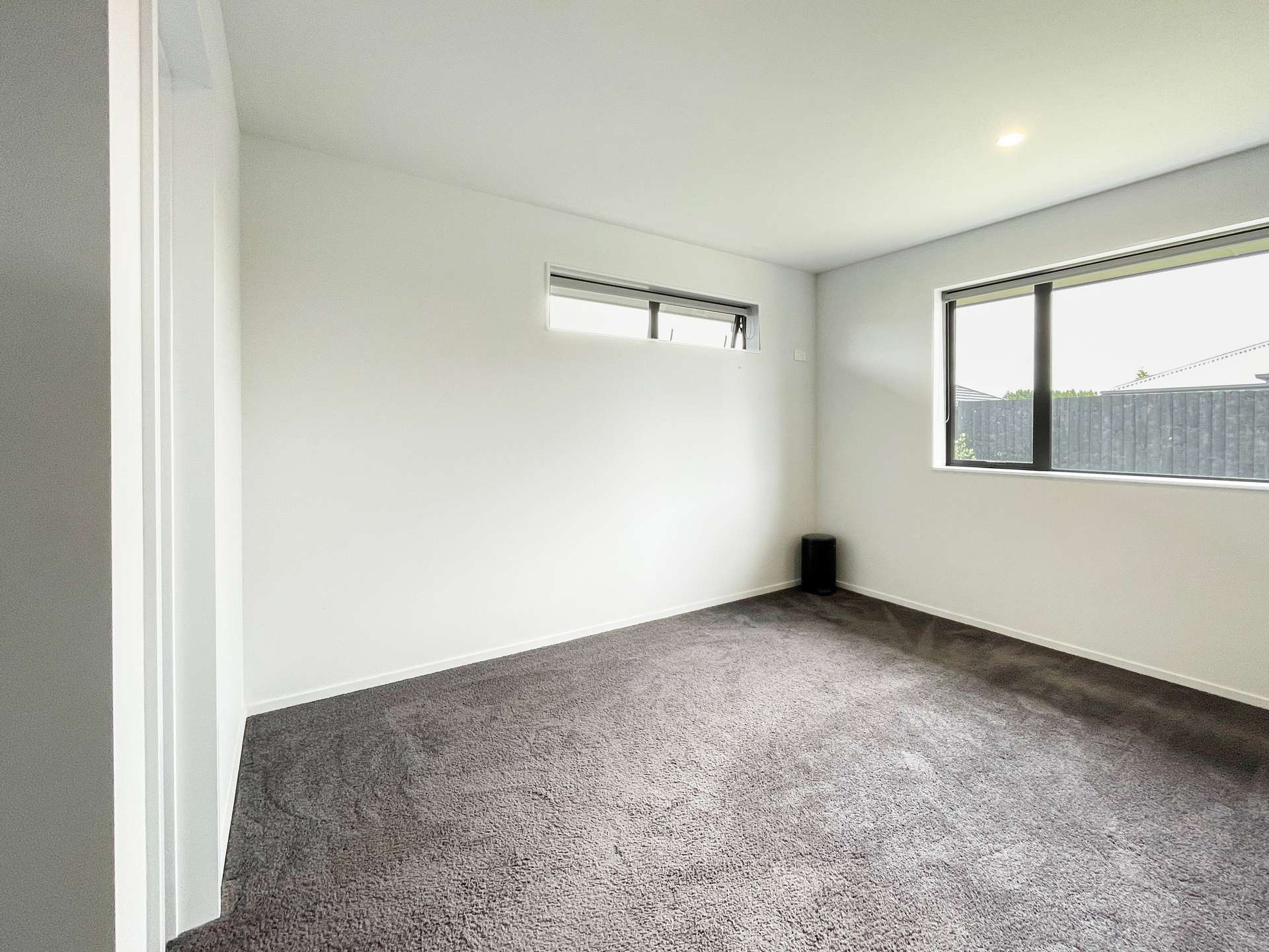 26 Saddlers Lane photo 3