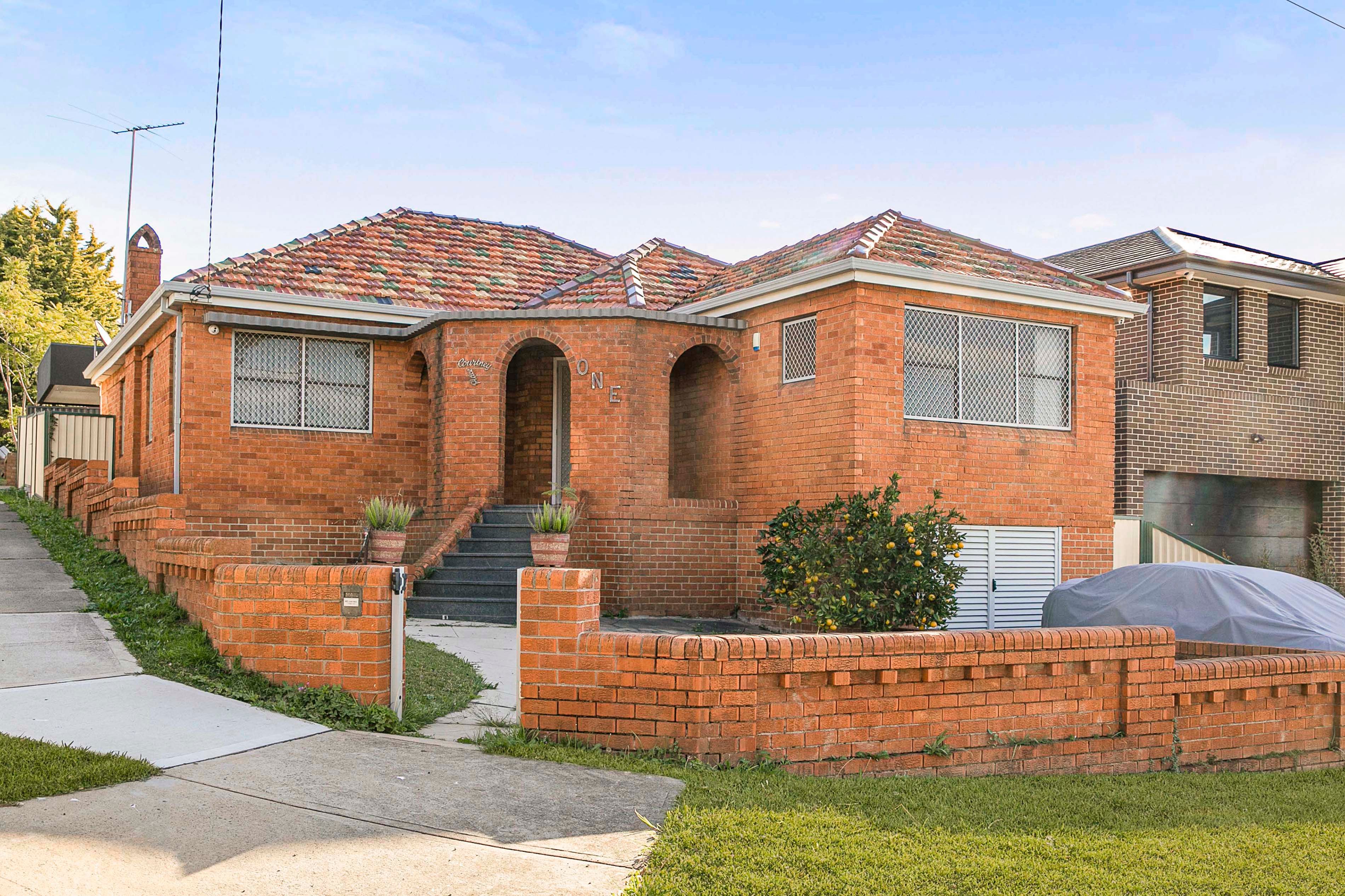 1 Brighton Road, Peakhurst NSW 2210