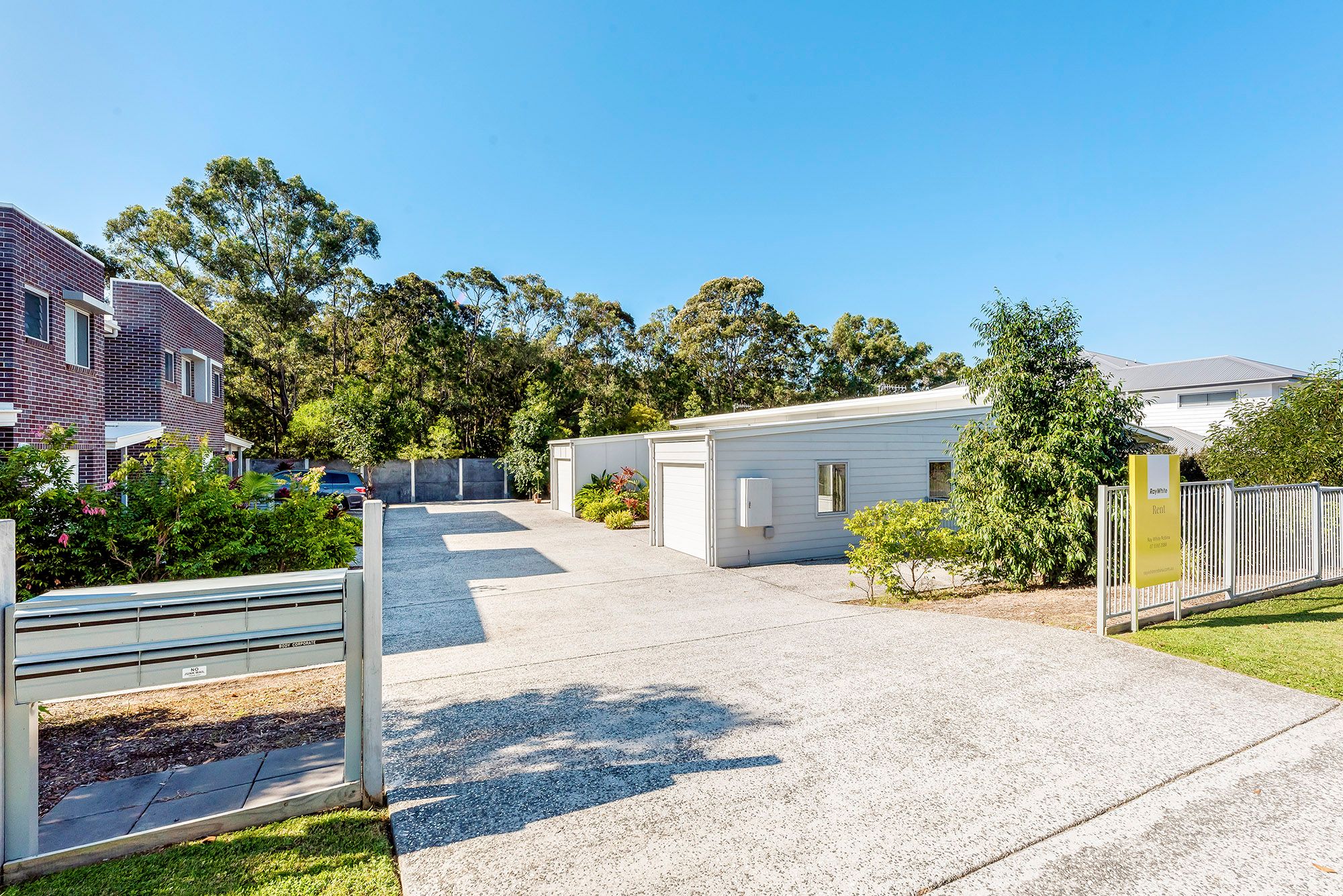 5/16 Sapphire Place, Elanora, QLD 4221