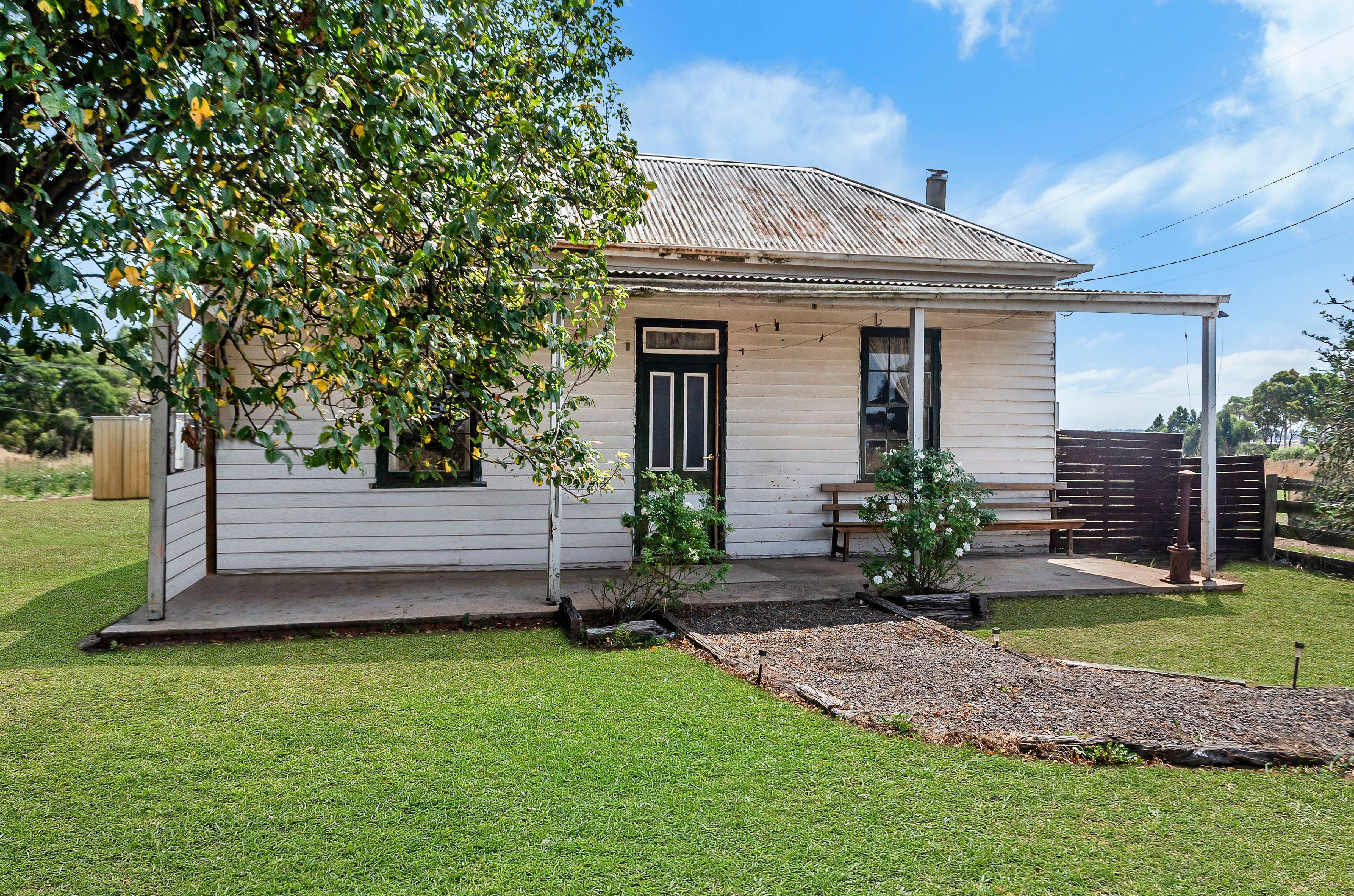 4 Luffman Street, Woolsthorpe, VIC 3276