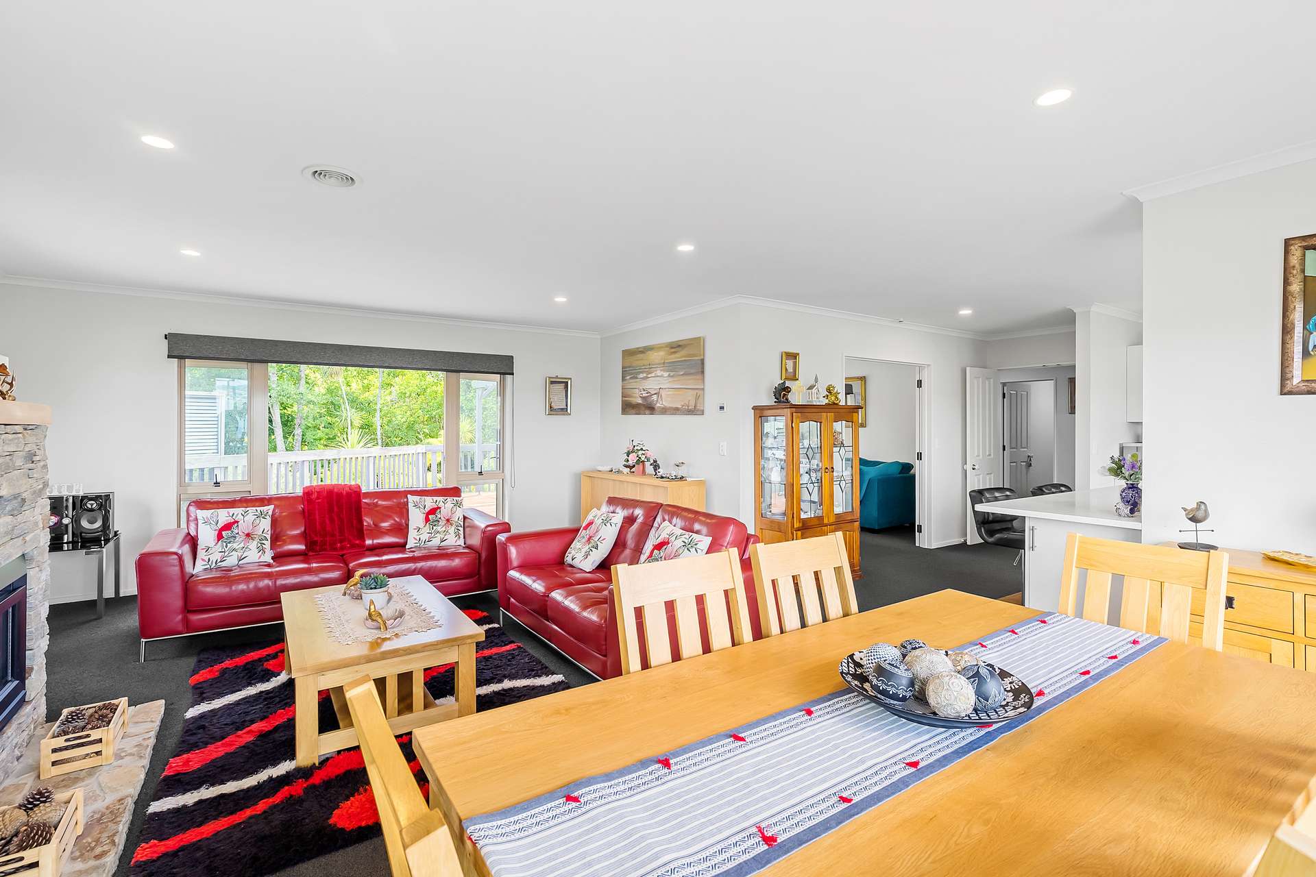 19 Te Urunga Place photo 3