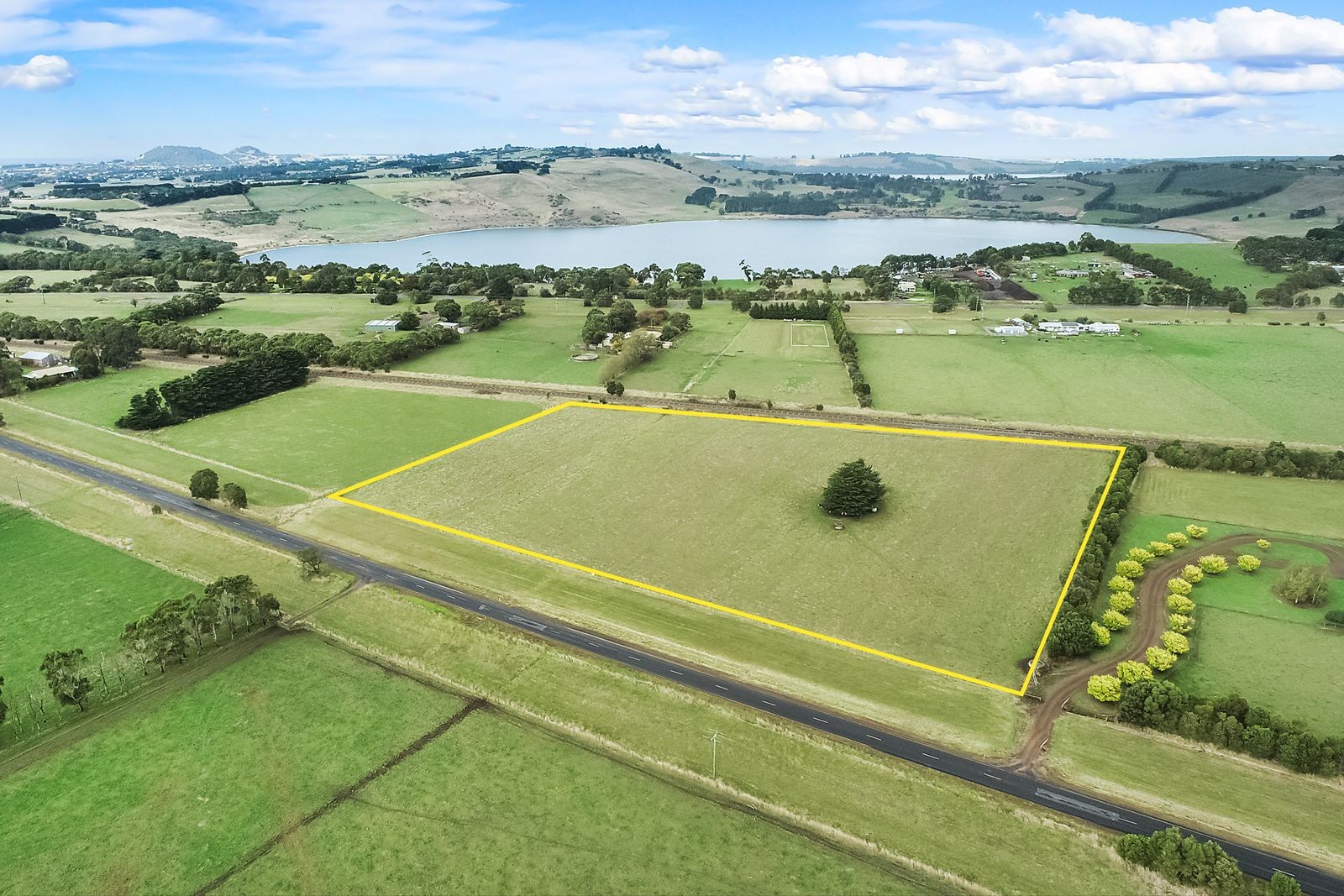 115 Castle Carey Road, Camperdown, VIC 3260