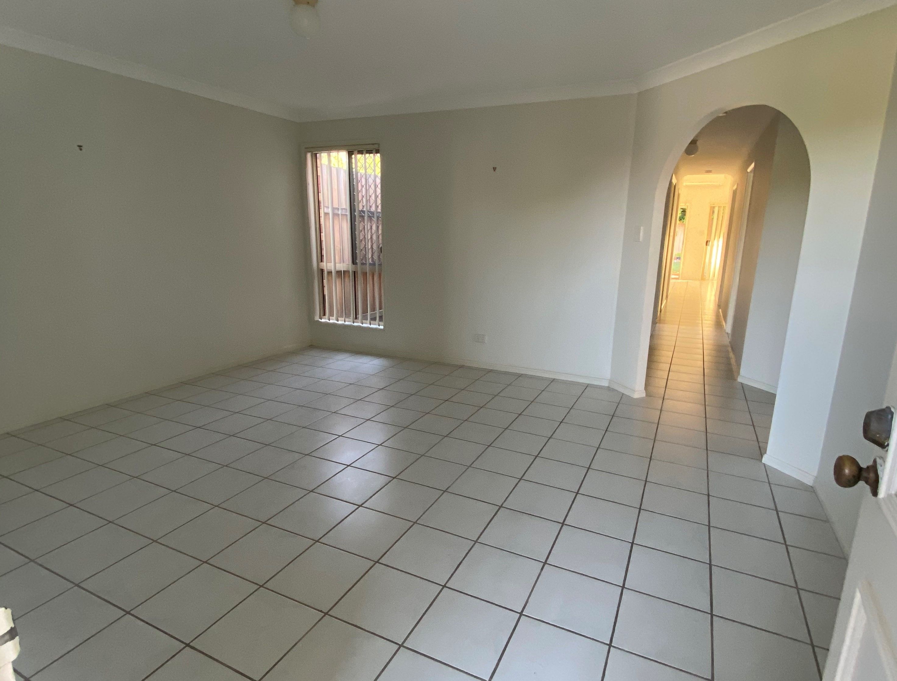 20 Regents Circuit, Forest Lake, QLD 4078