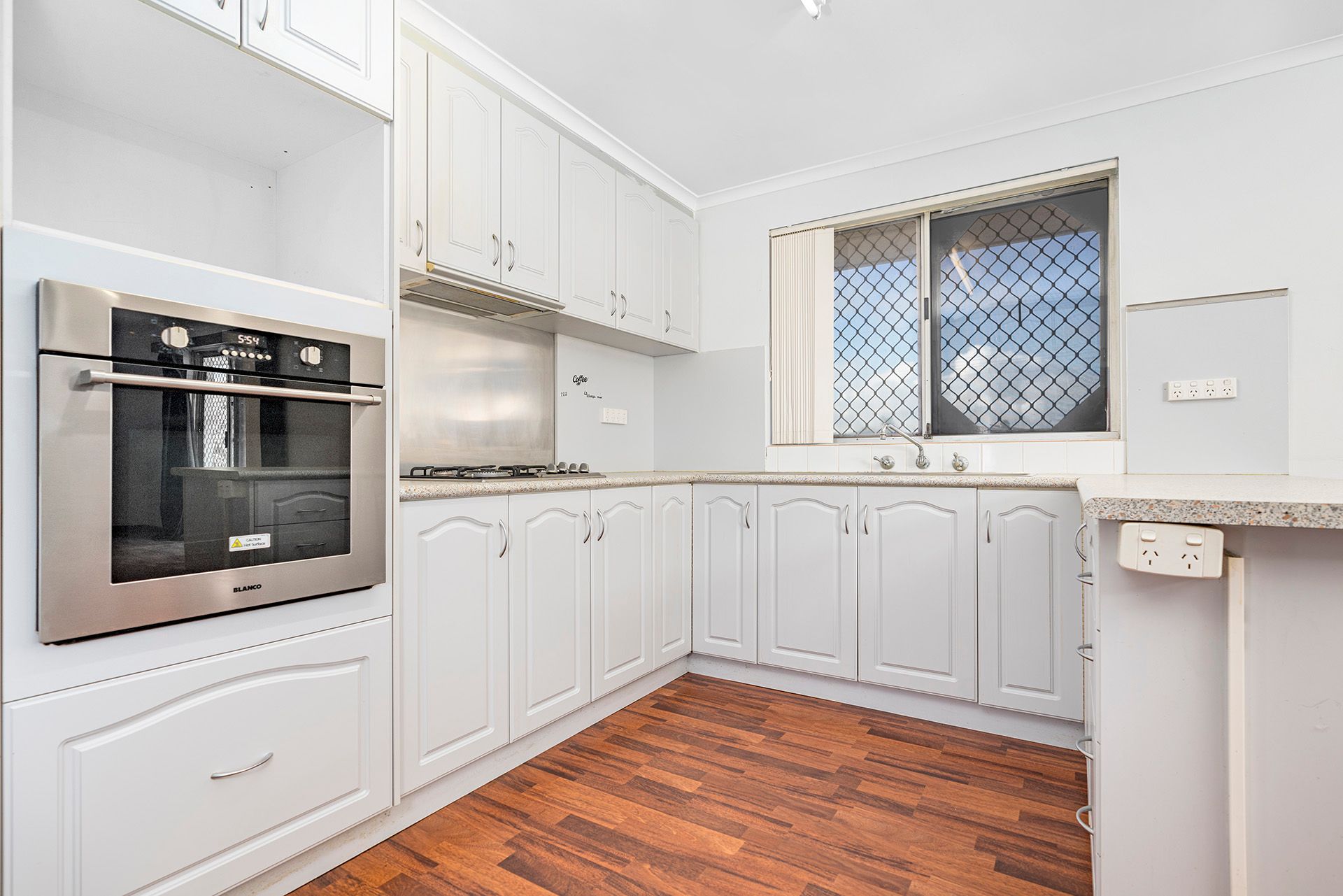1 Grevillia Street, Utakarra, WA 6530