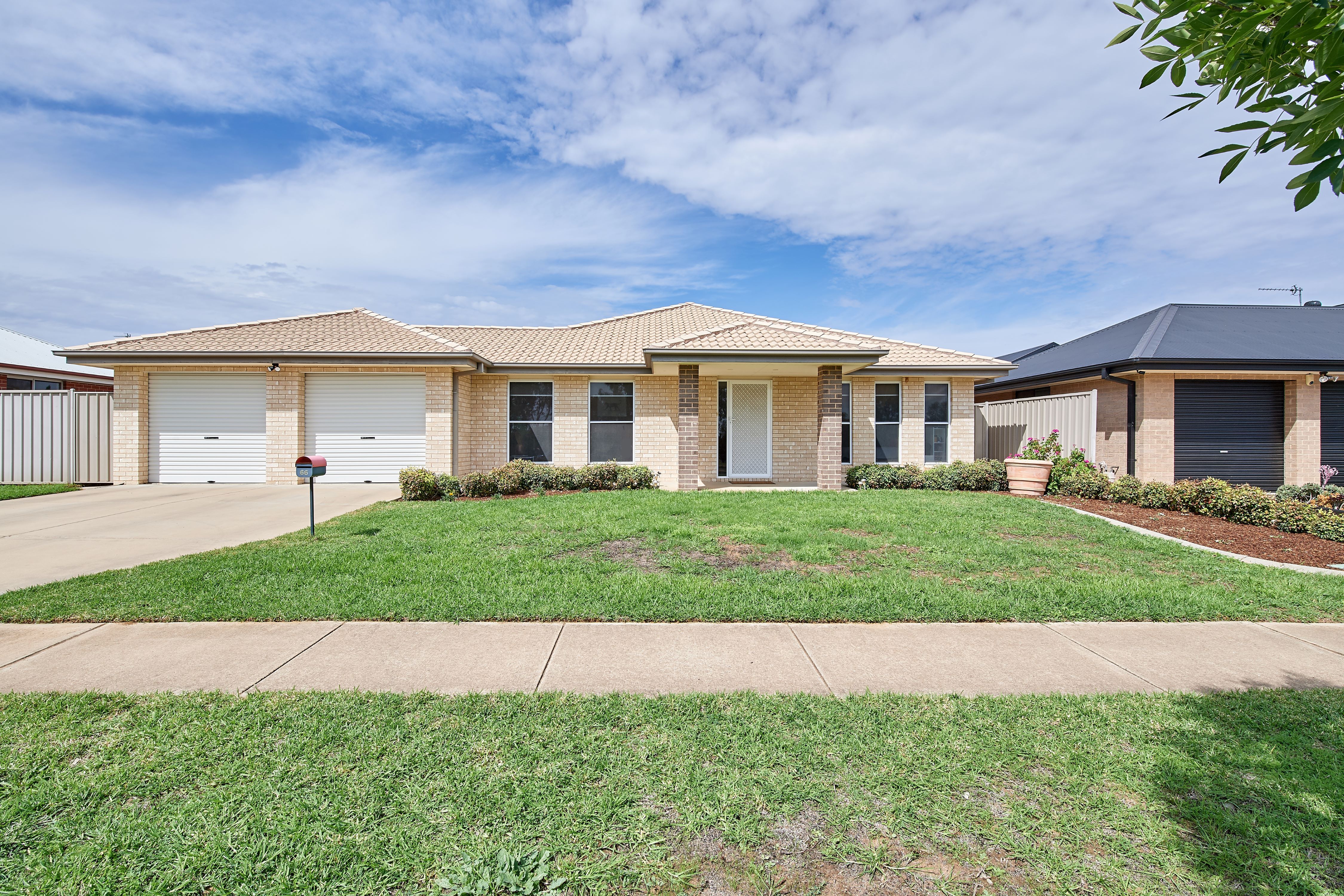 66 Mima Street, Glenfield Park NSW 2650