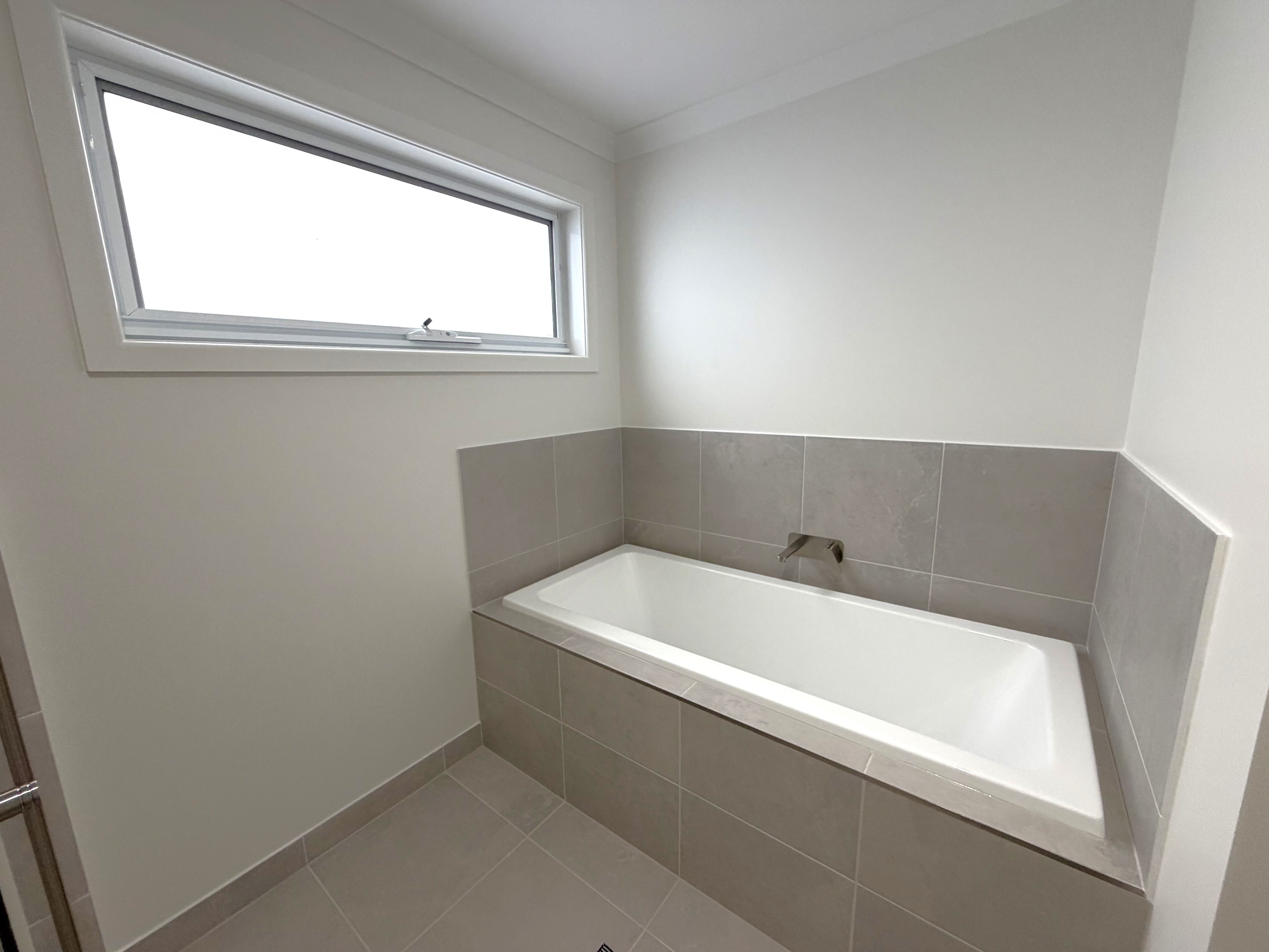 3 Robert Walter Place — photo 11 of 17