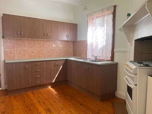 43 Hixson Street, Port Kembla, NSW 2505
