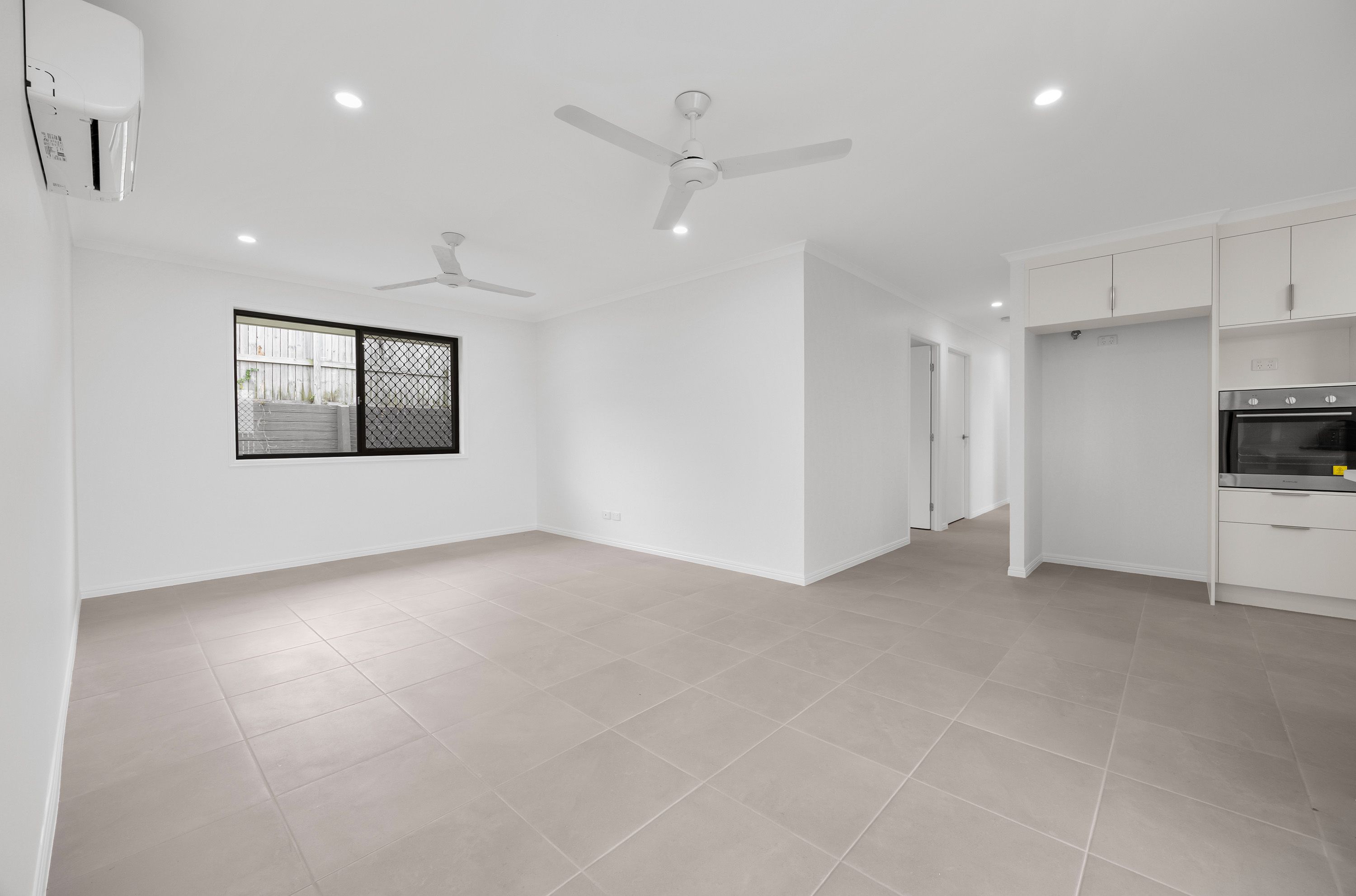 11 Castle Tower Terrace, New Auckland, QLD 4680