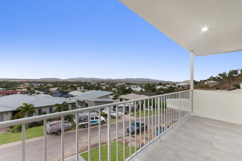 13B Mont Blanc Place, Mount Louisa, QLD 4814