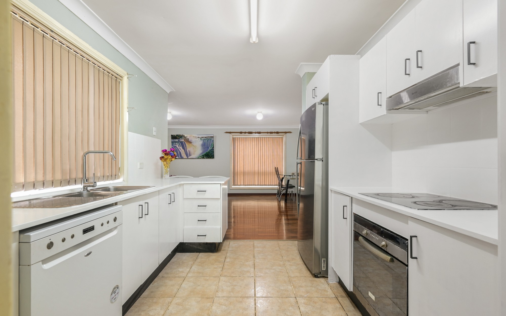 6 Salerno Place, Blairmount, NSW 2559