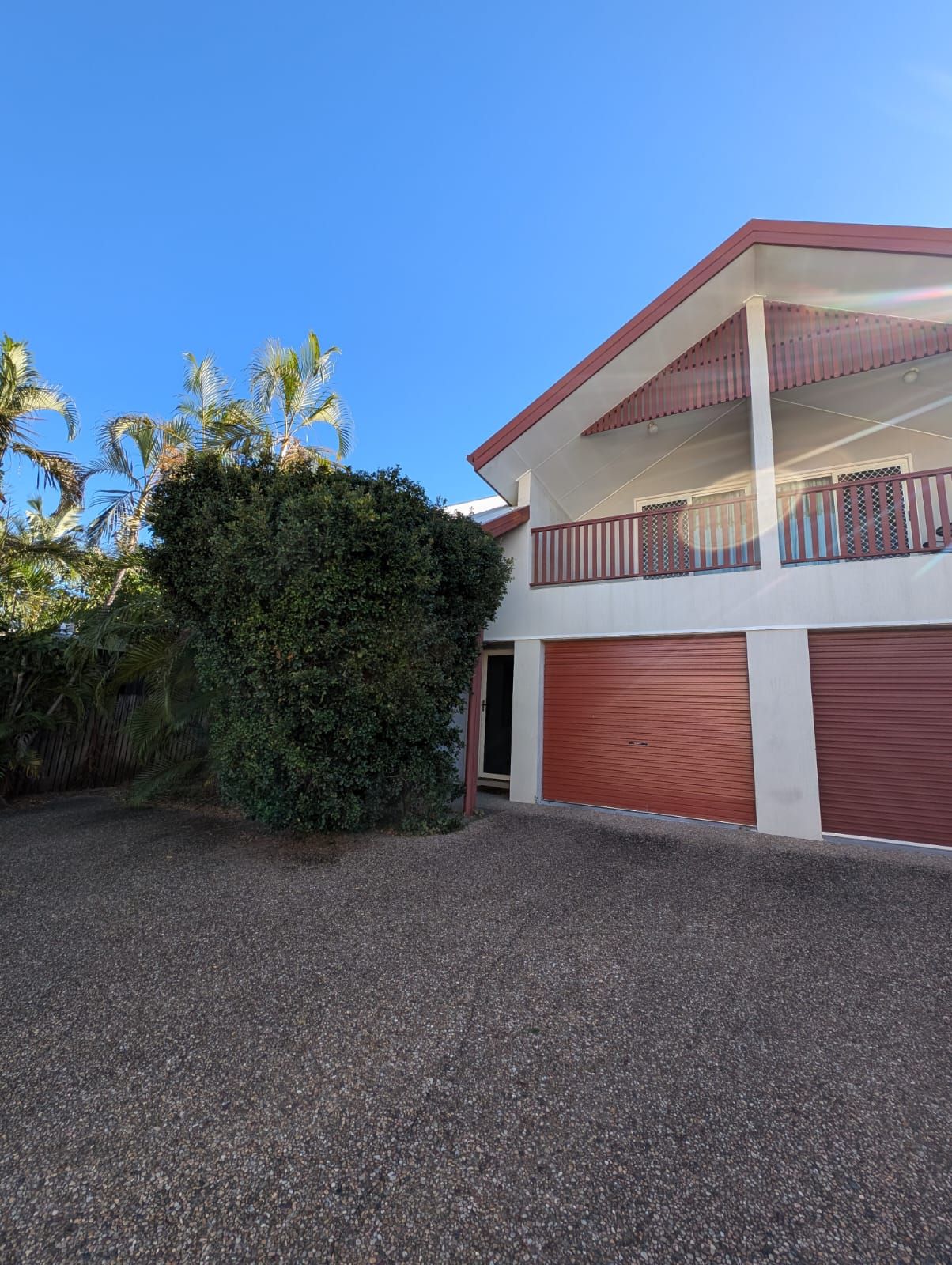 27 Garrick Street, West End QLD 4810