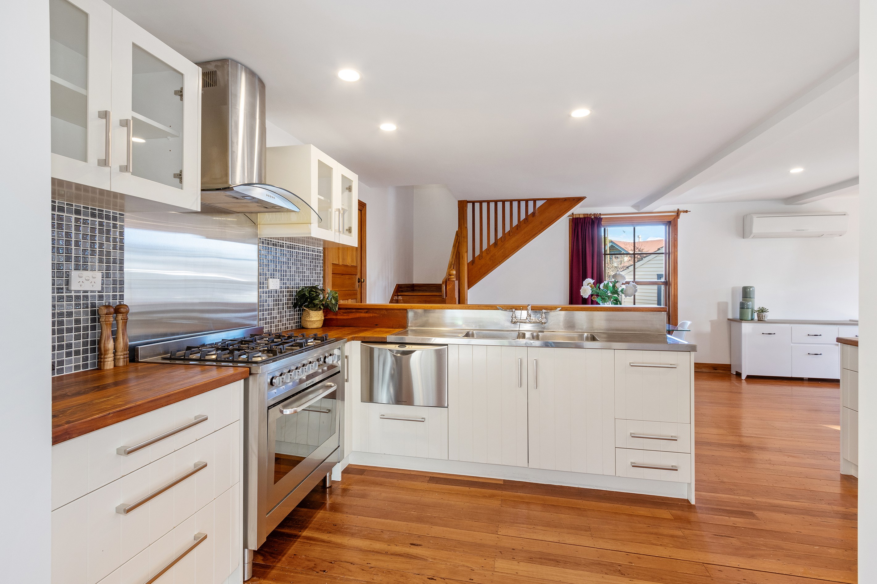 185a Keyes Road, New Brighton, Christchurch City