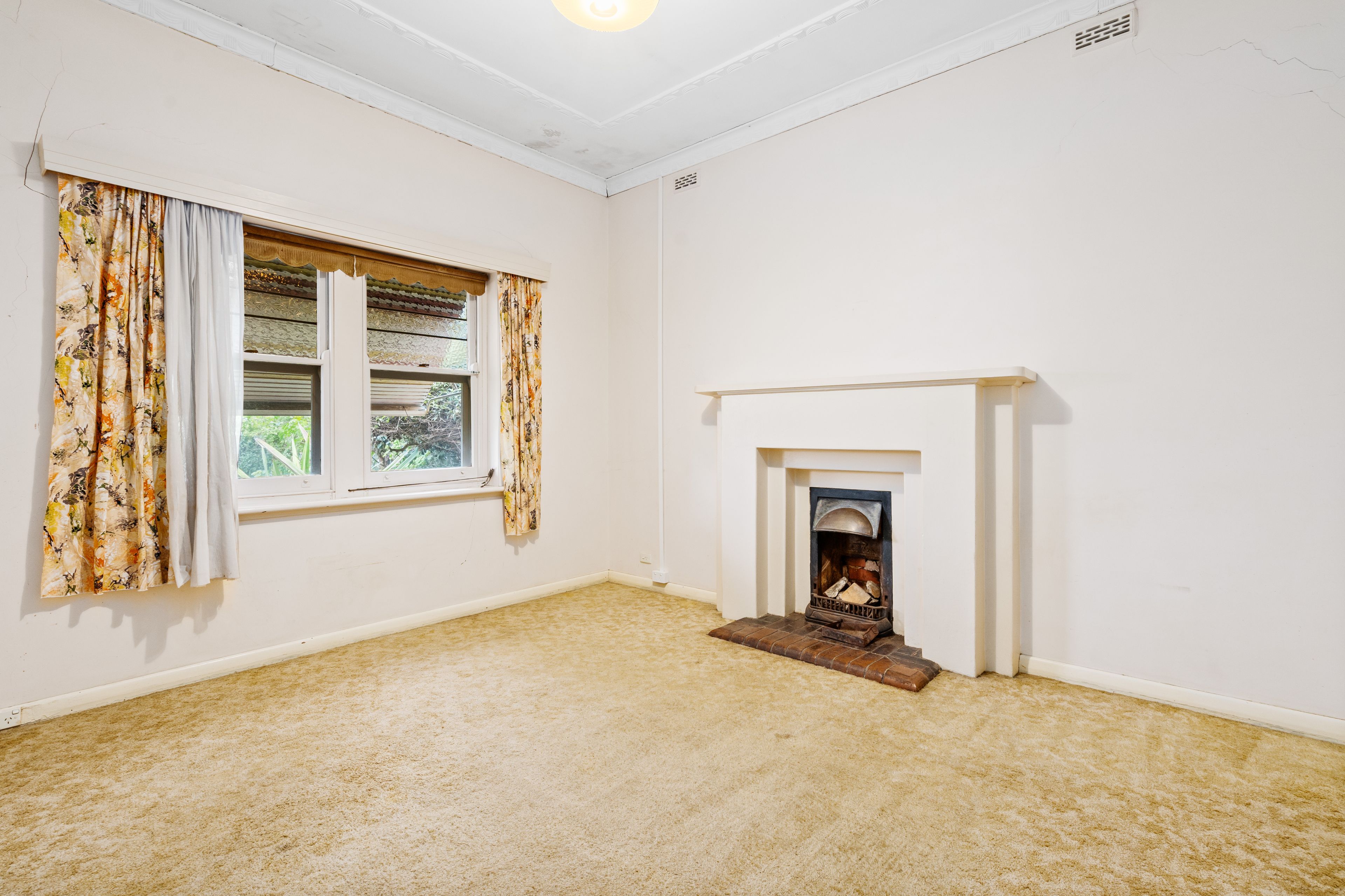 14 Lansdowne Terrace — photo 3 of 11