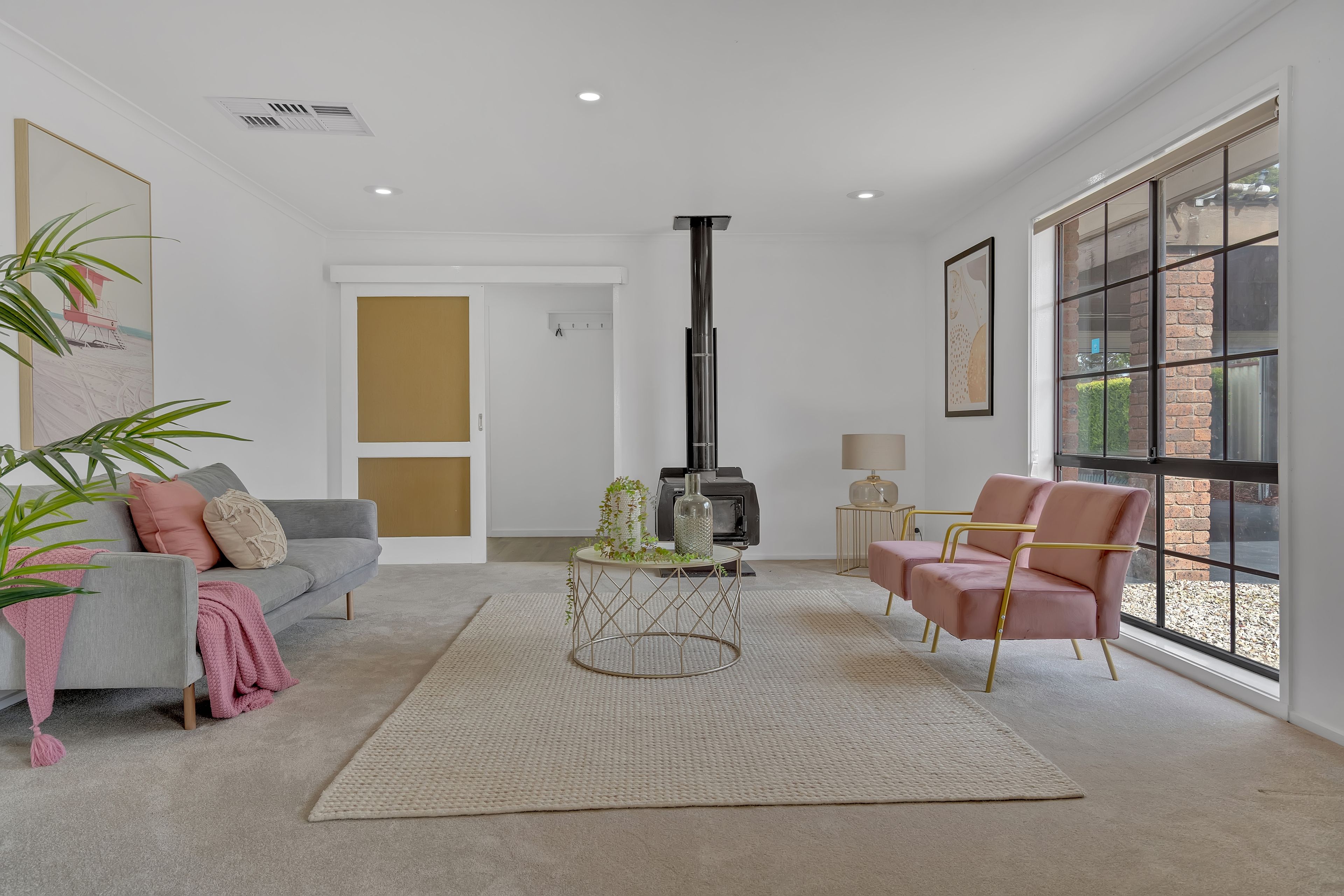 34 Rokeby Crescent, Craigieburn, VIC 3064