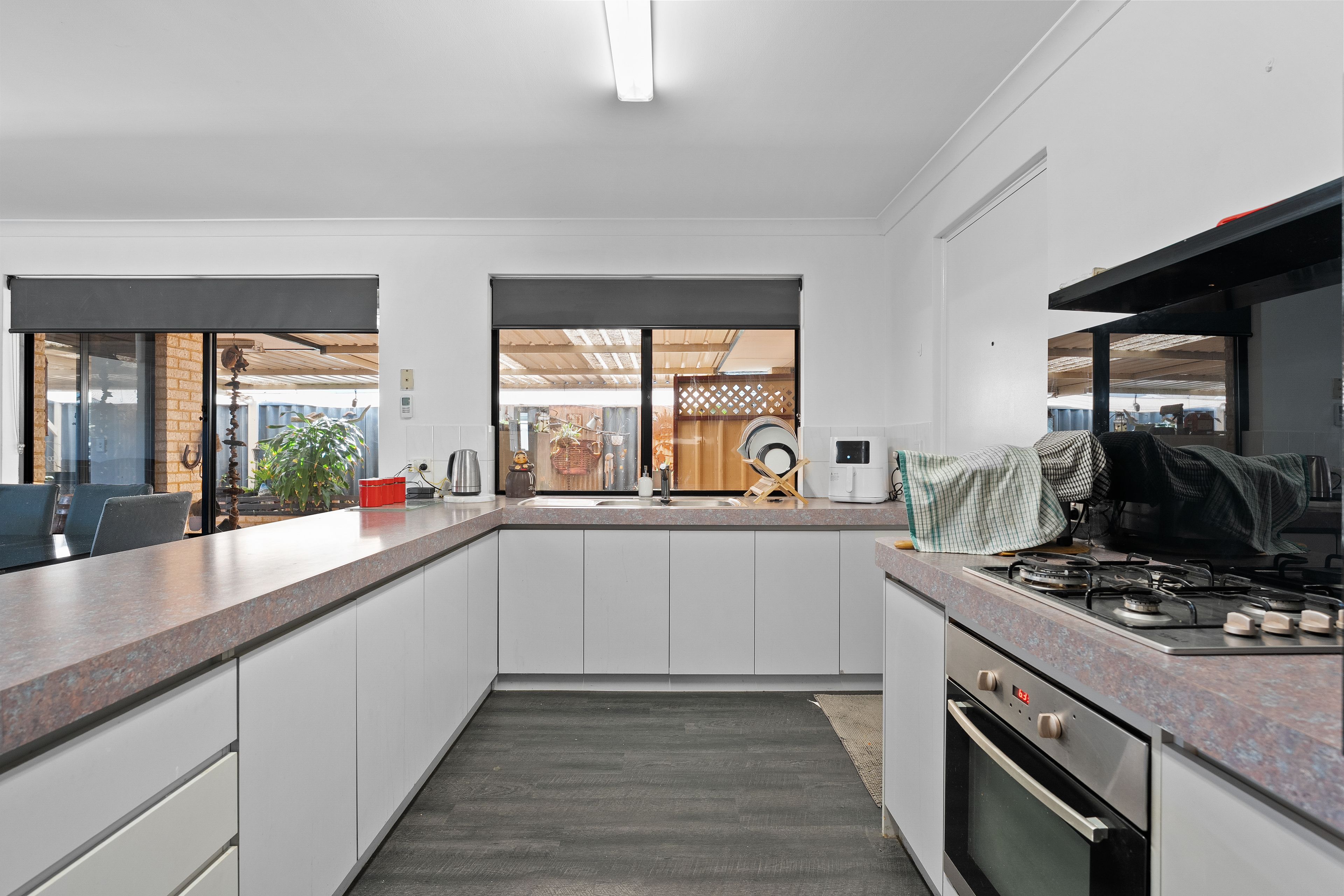 27 Mornington Boulevard — photo 18 of 30