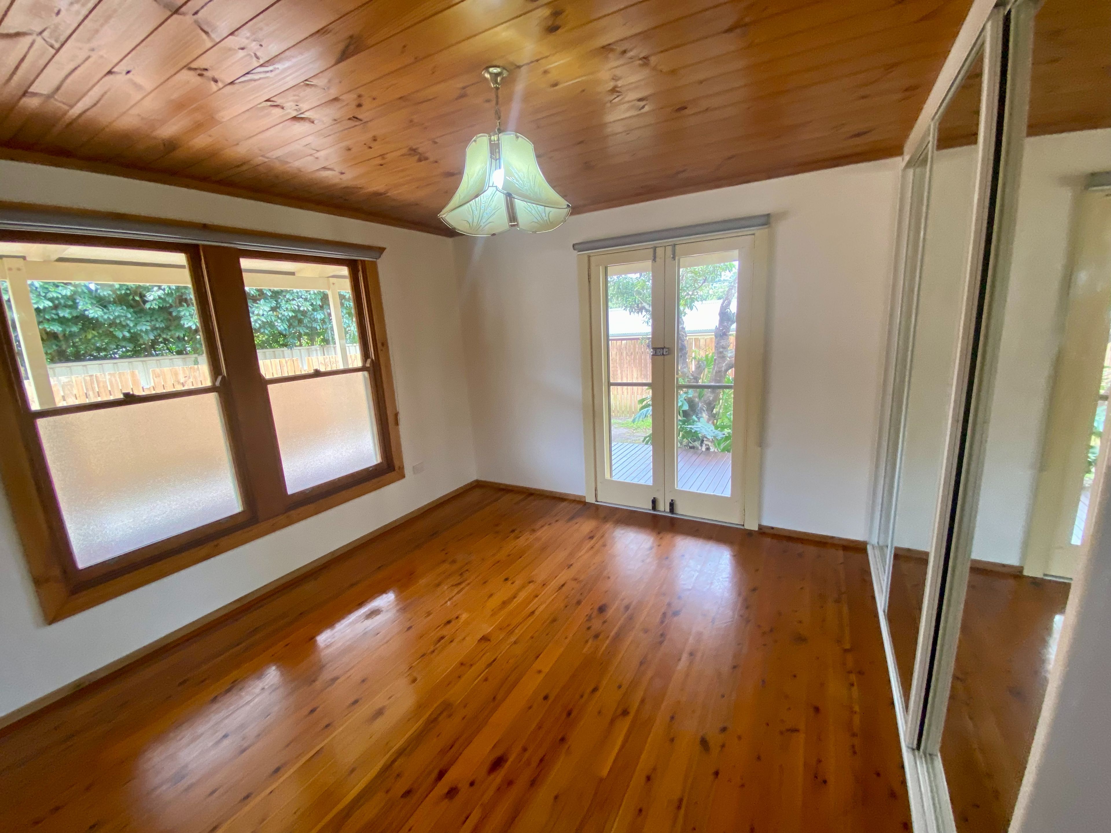 111 Queen Mary Street, Callala Beach, NSW