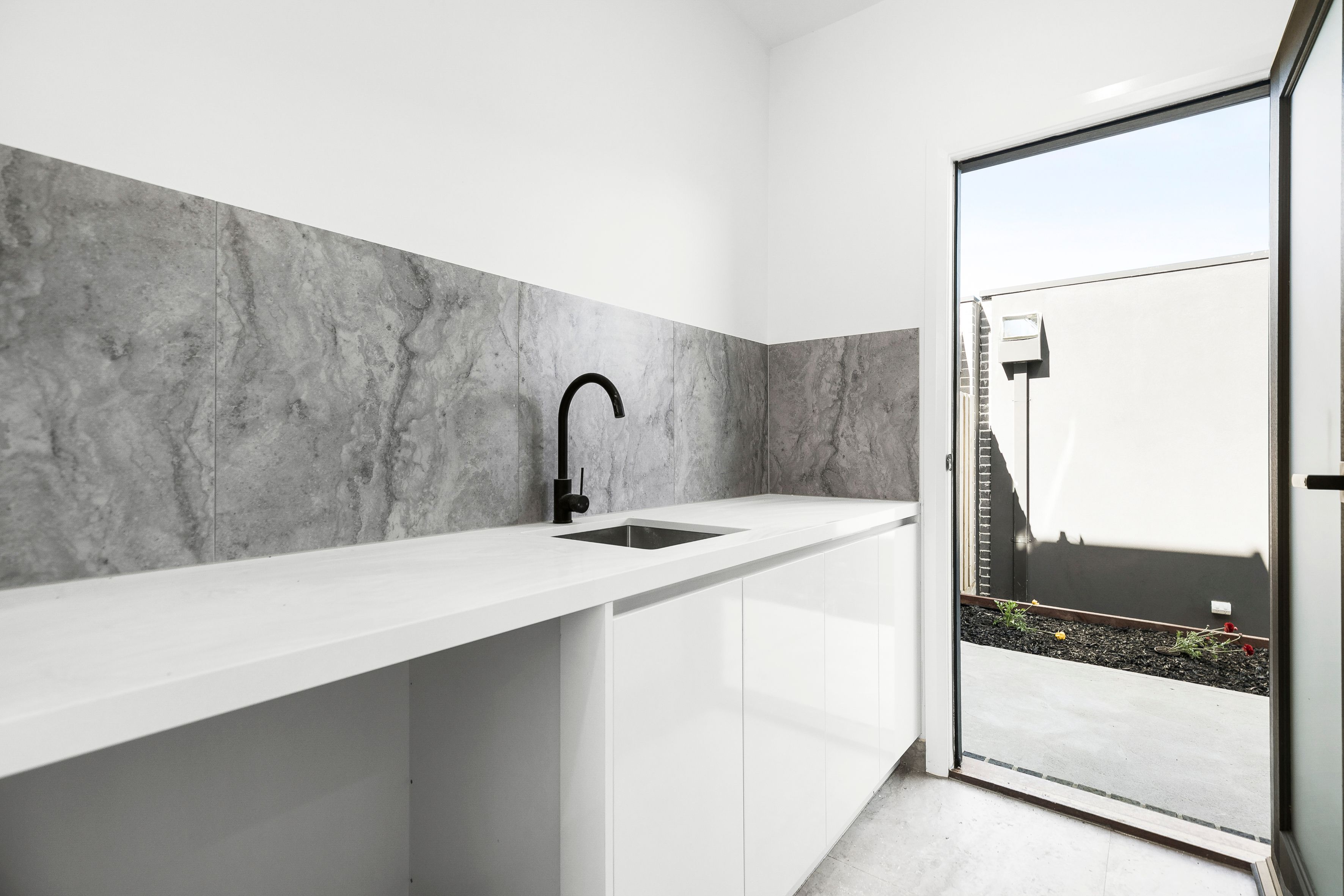 8 Lightwood Lane — photo 10 of 17