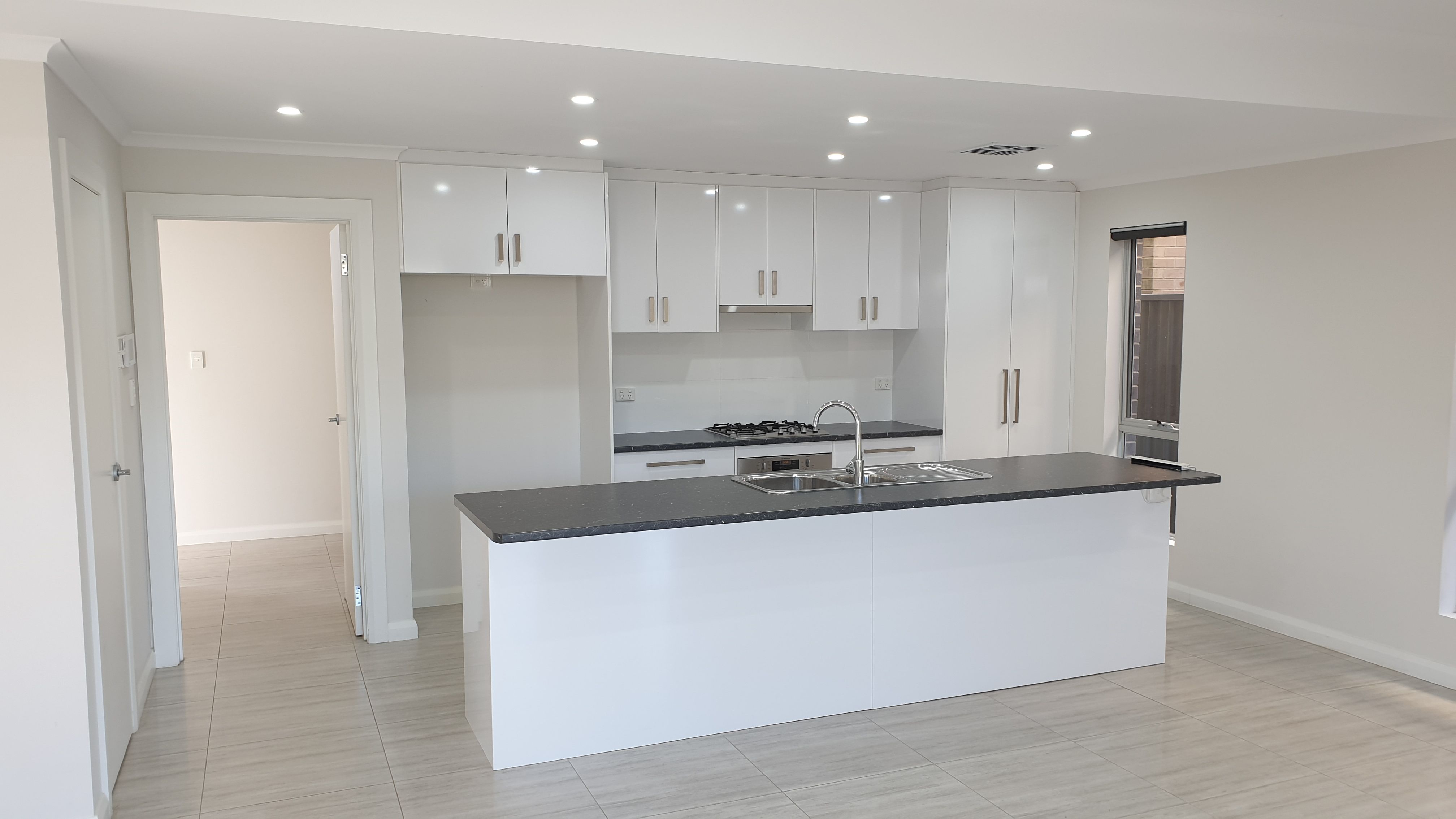 11A Wright Street — photo 4 of 10