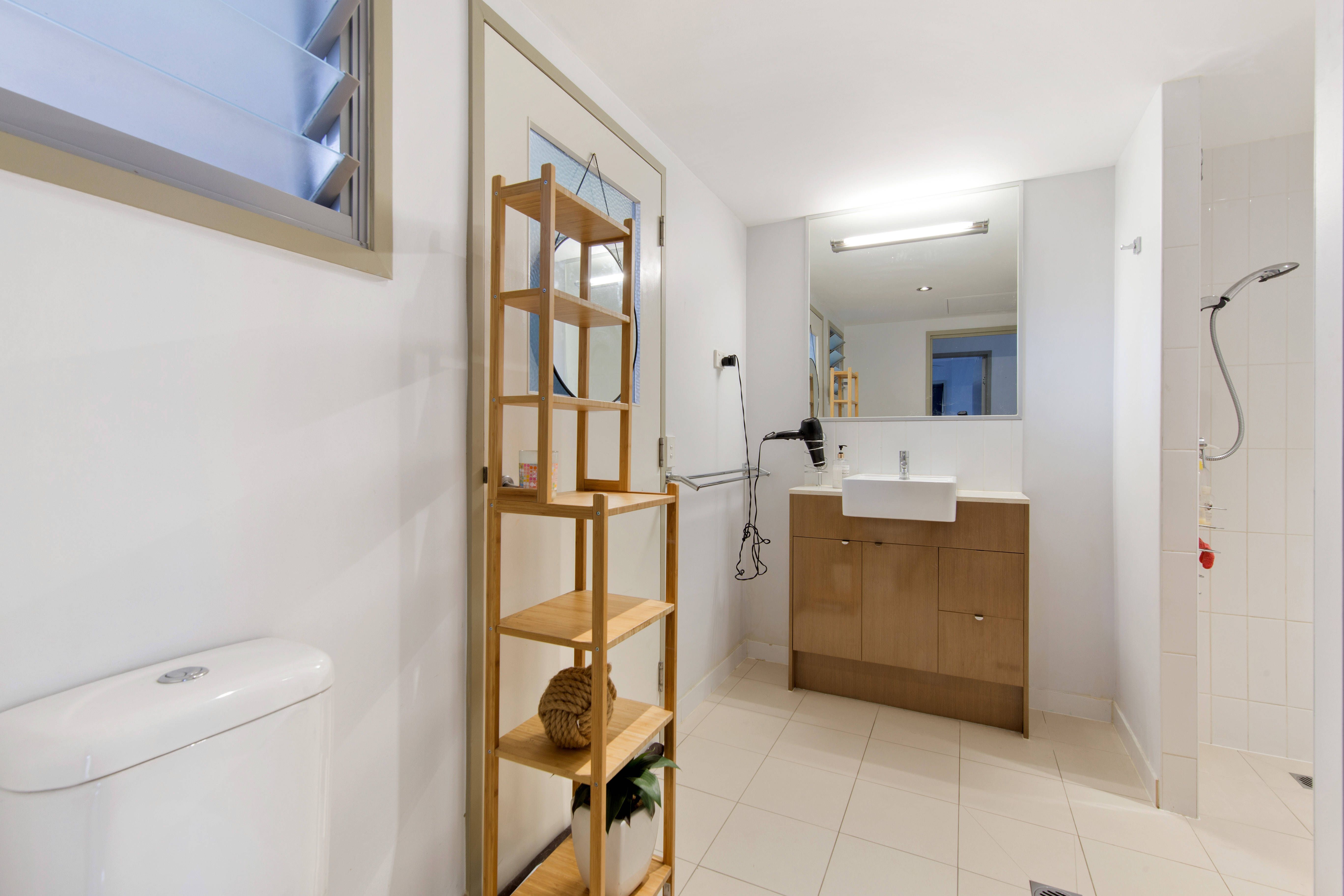 201/8 Hurworth Street, Bowen Hills, QLD 4006