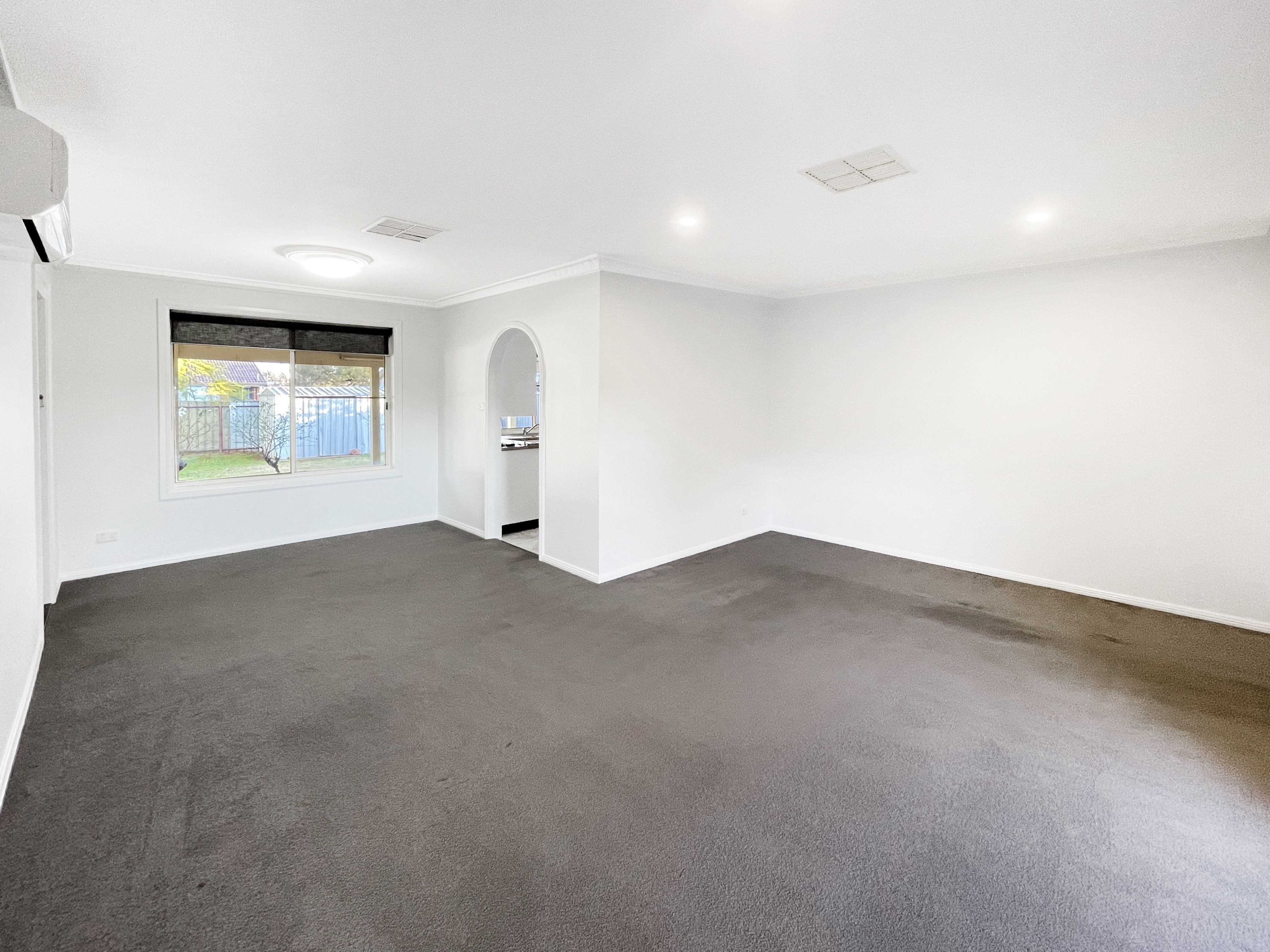 38 Chifley Drive — photo 4 of 13