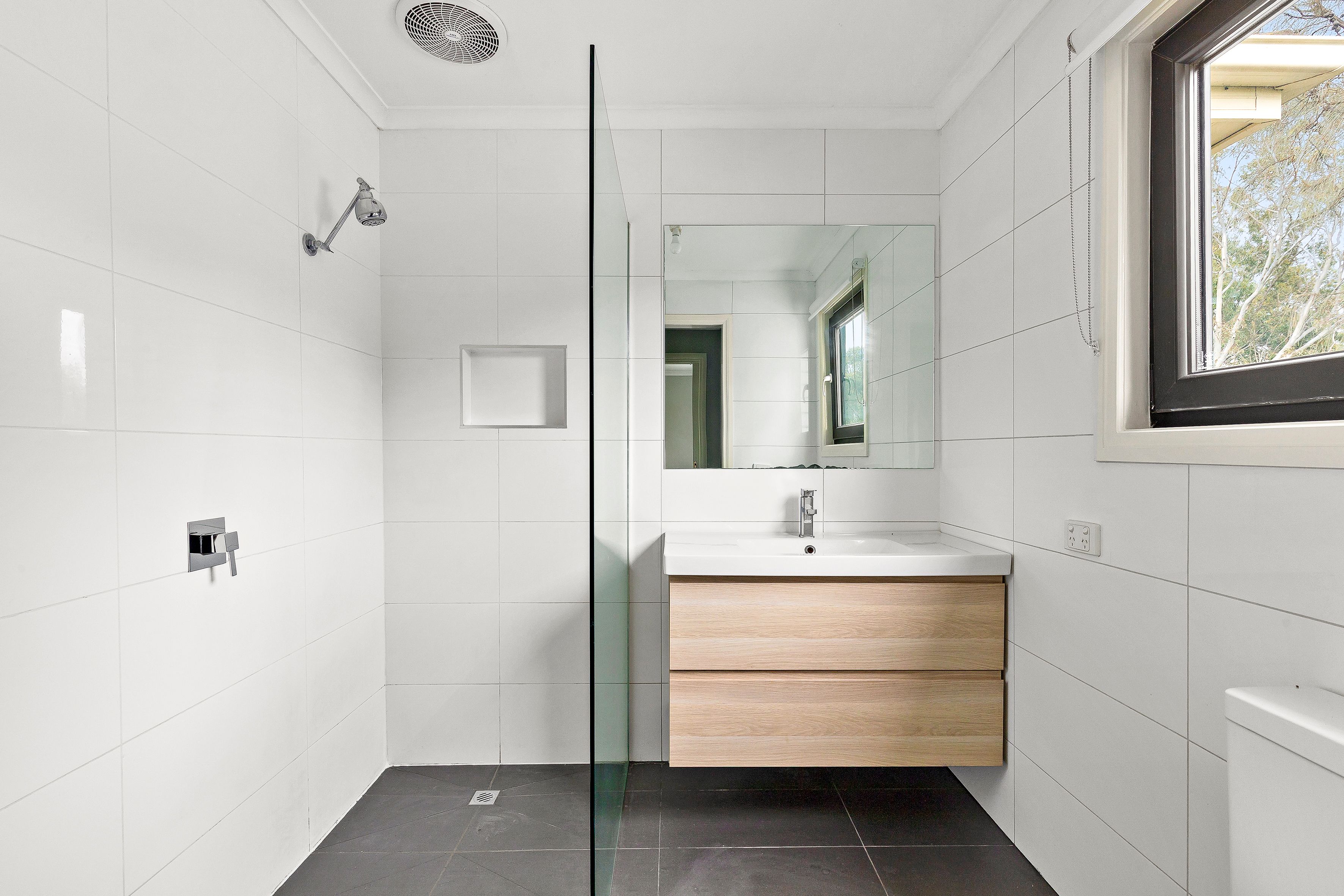 4/507 Pascoe Vale Road — photo 11 of 16
