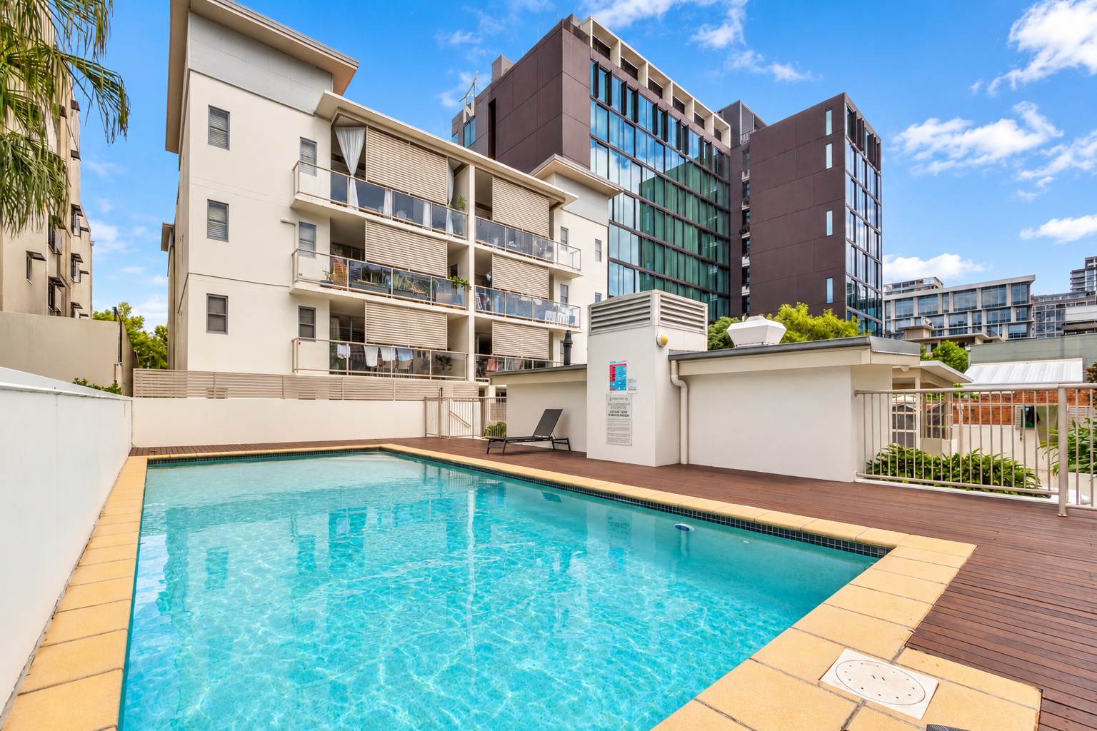23/42 Cordelia Street — photo 11 of 13