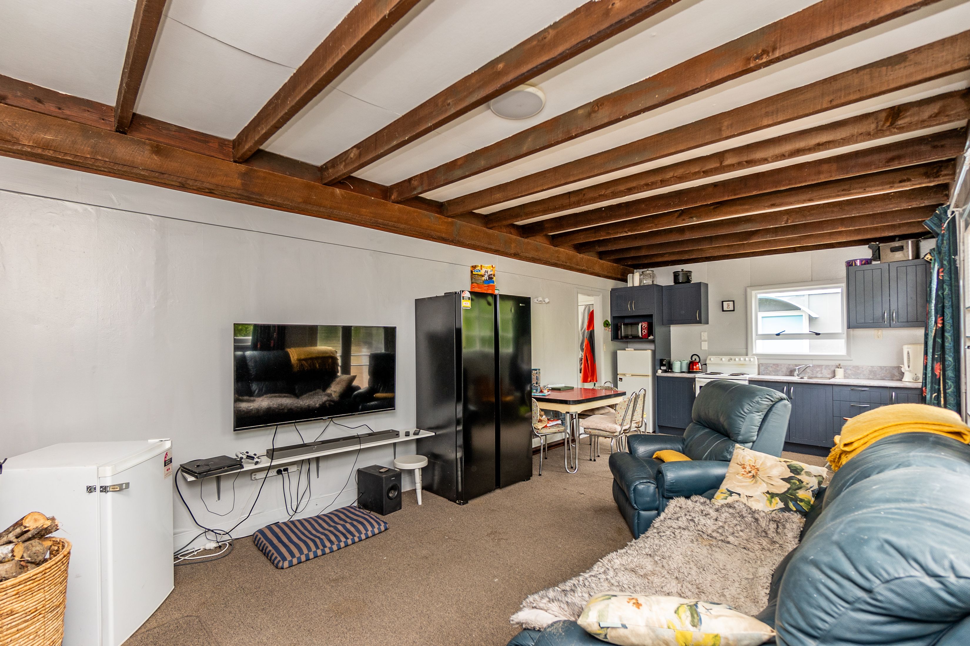 Hut 37/1538 Pareora River Road, Pareora, Timaru District