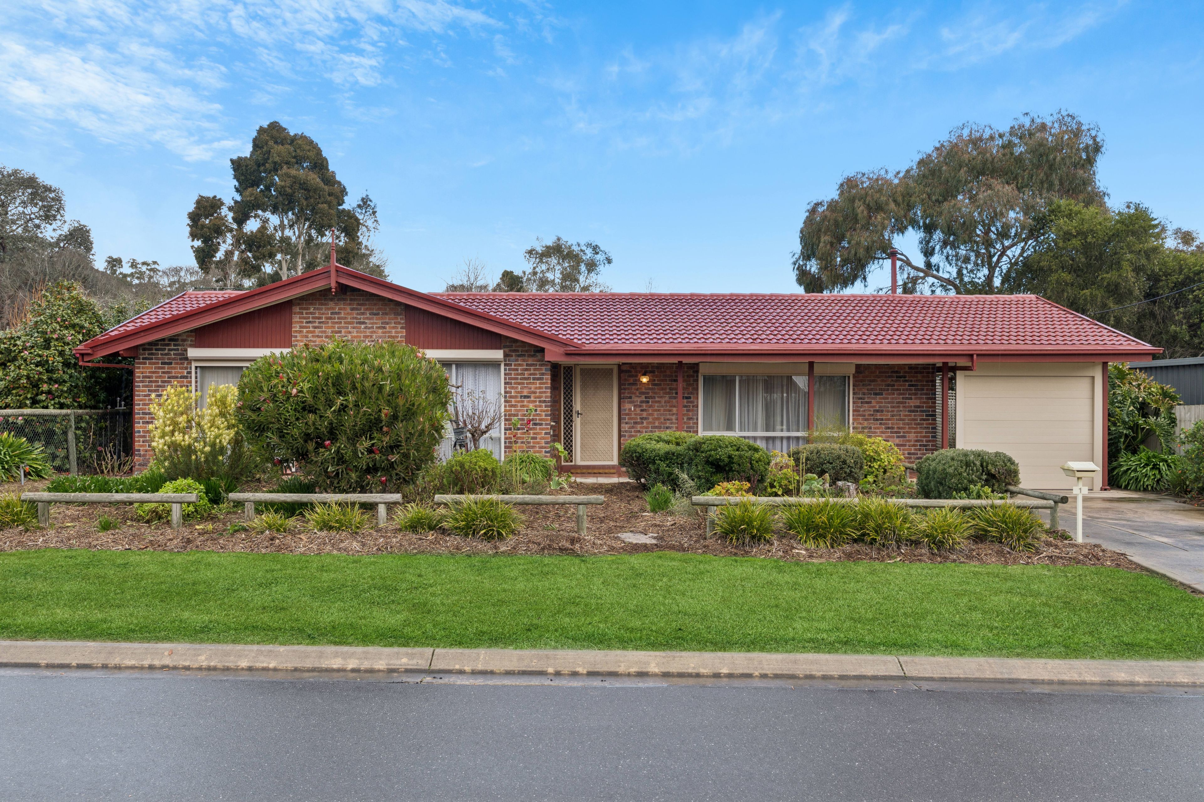1 Church Street — photo from Ray White Mount Barker