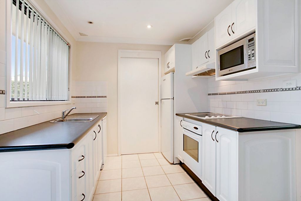 10 Grange Crescent, Cambridge Gardens, NSW 2747