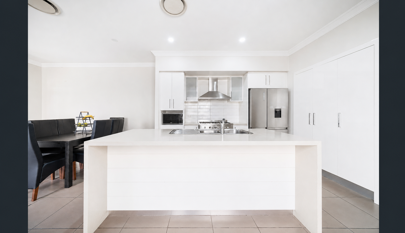 4 Widgeon Road, — photo 4 of 6