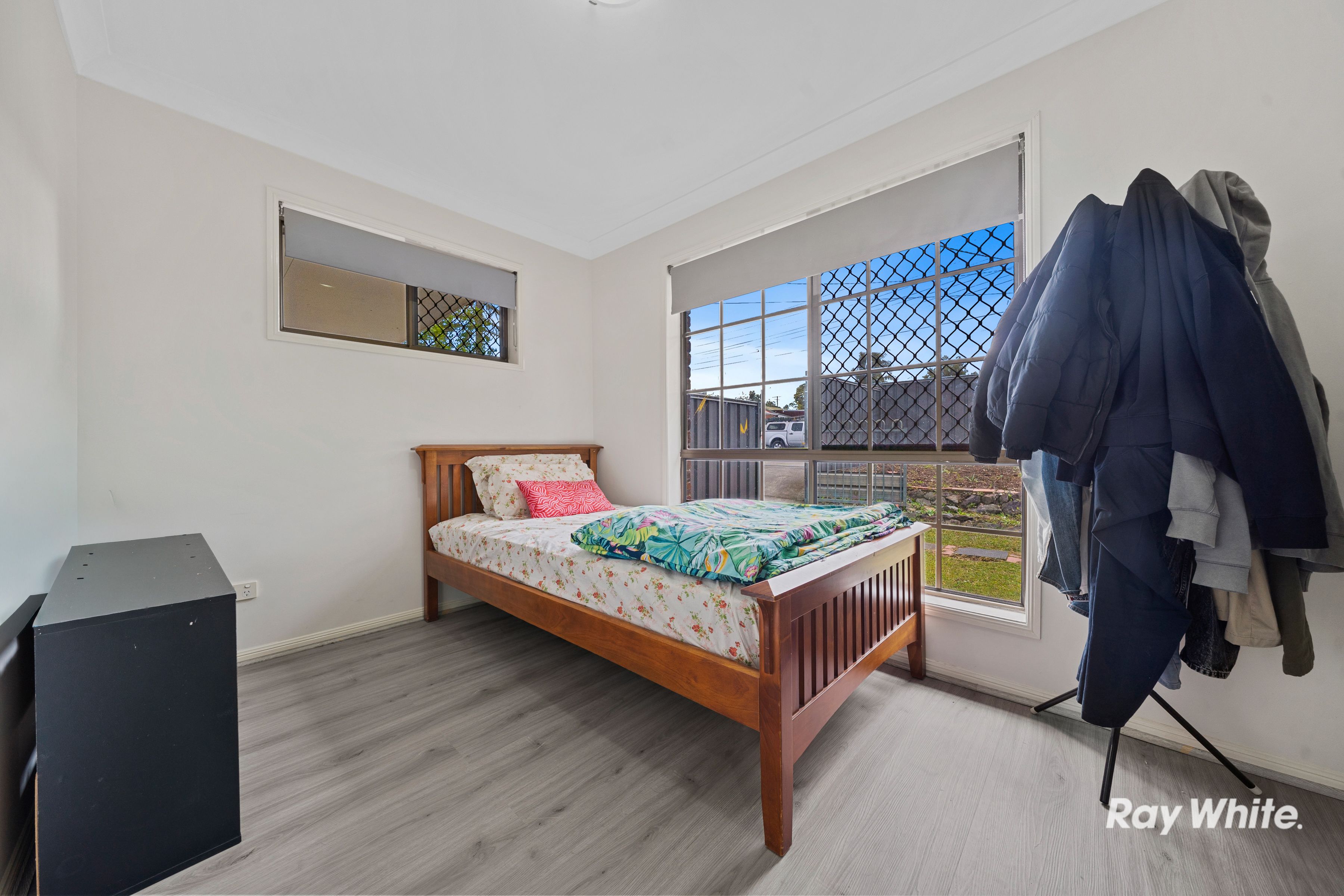 2 Dunbar Street — photo 8 of 19