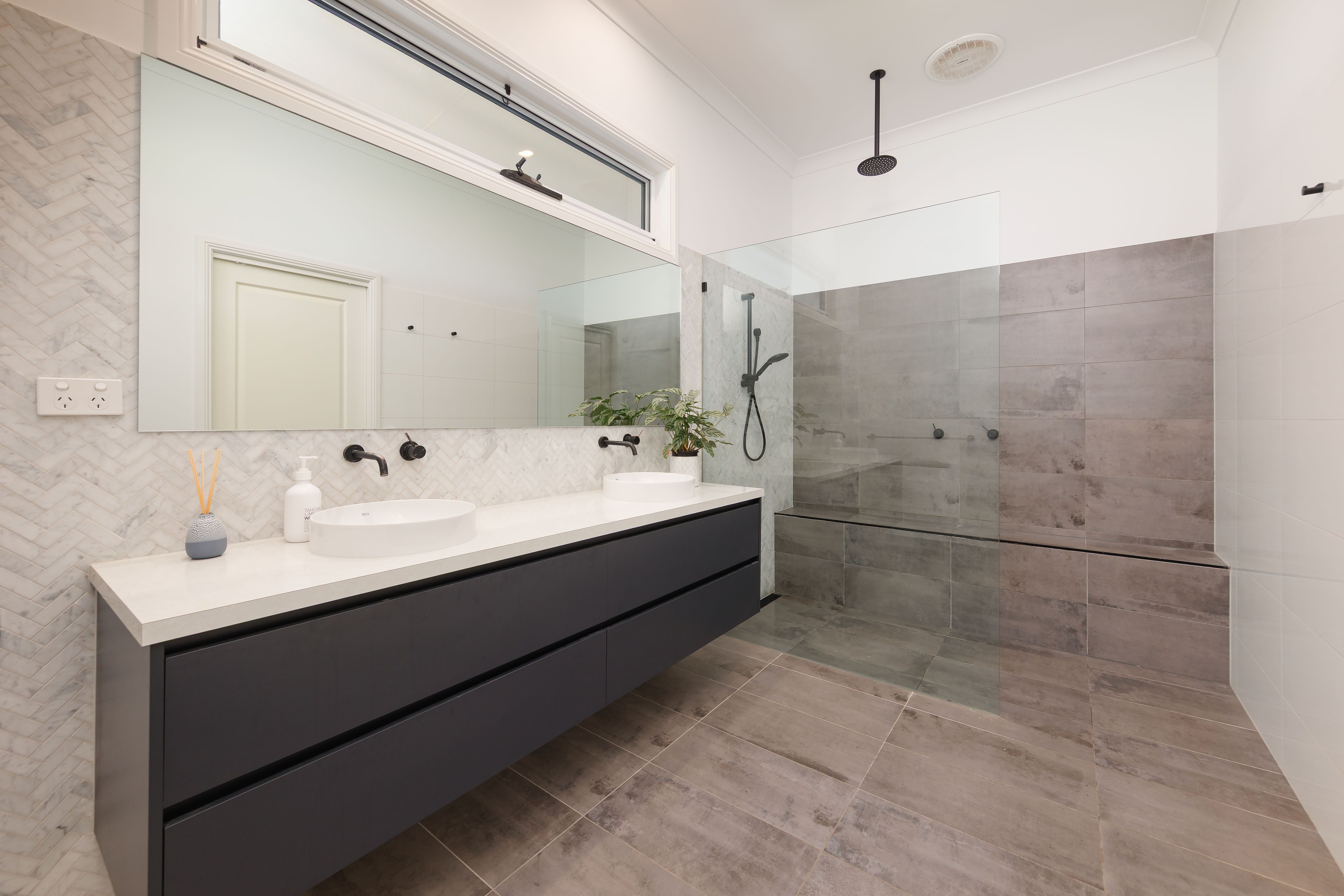 56 Delloro Road — photo 13 of 30