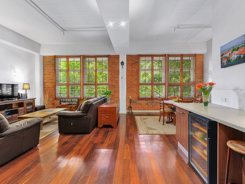 110 Macquarie Street, Teneriffe QLD 4005