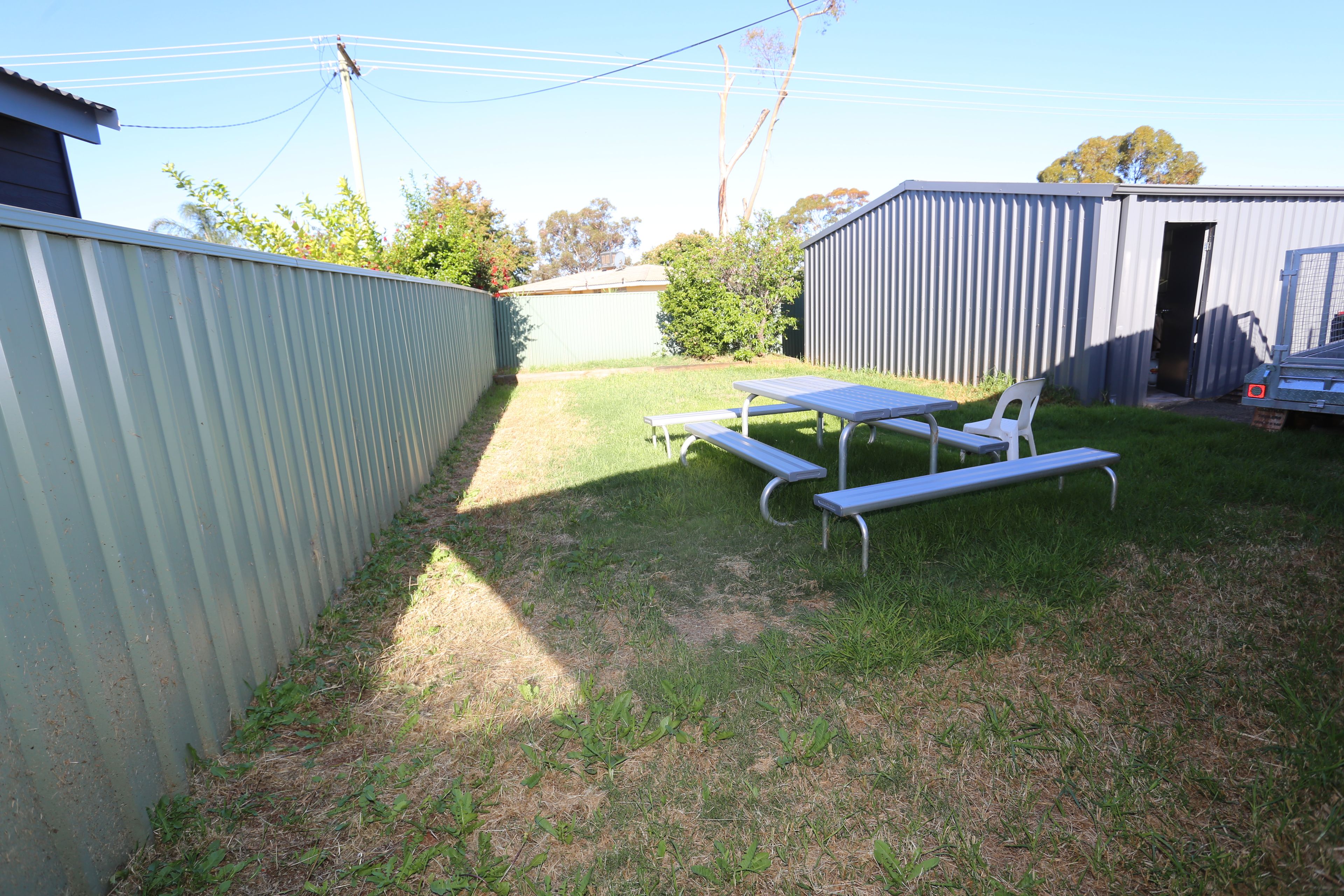 42 Hopbush Street — photo 12 of 12