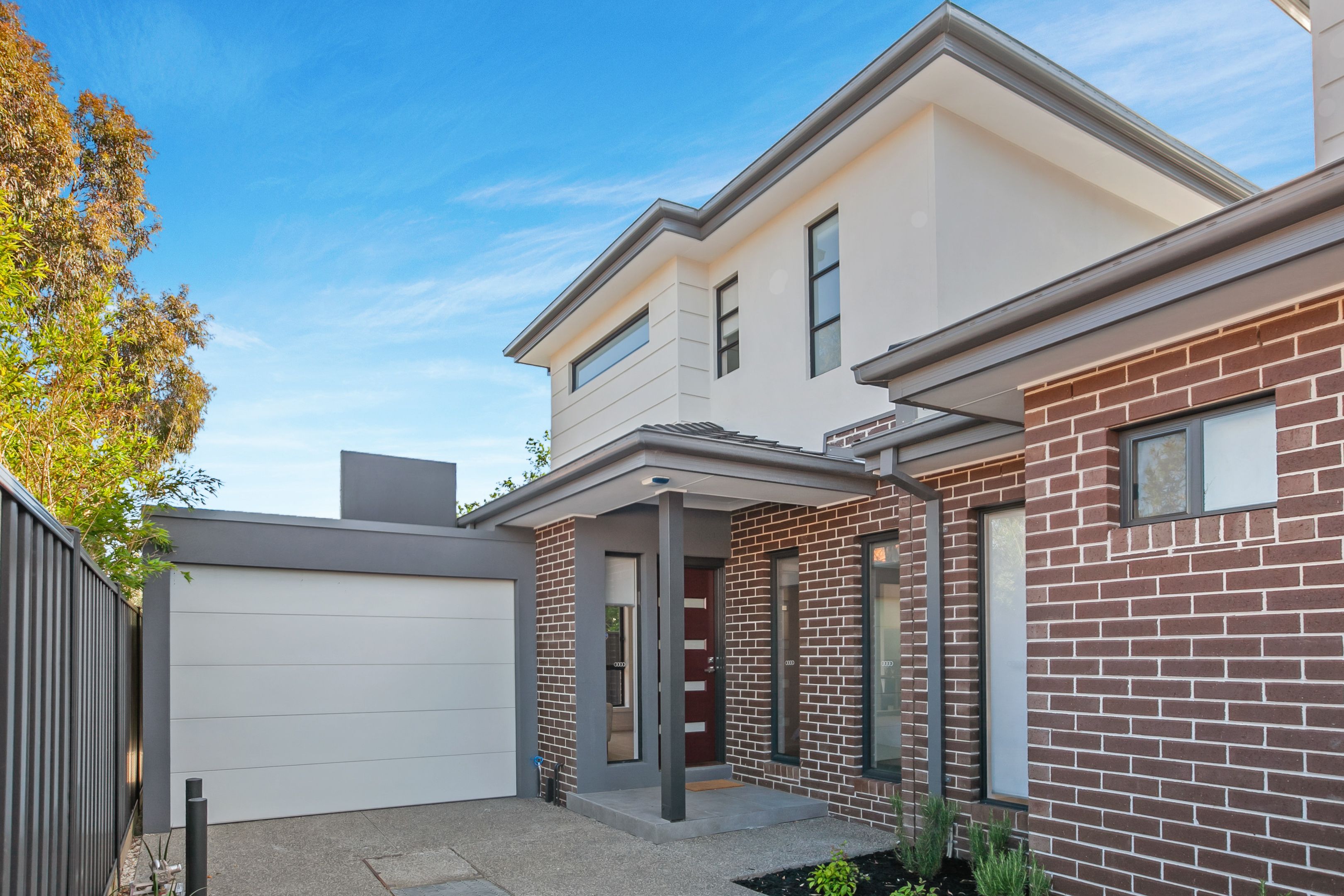 4 Newton Street, Reservoir VIC 3073
